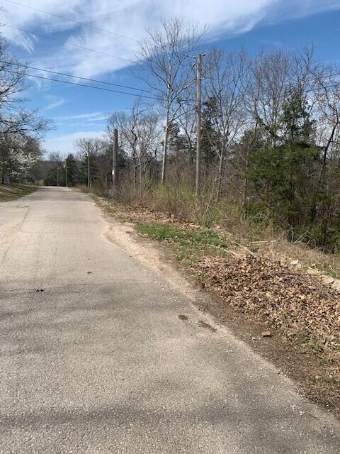 265 Lakeview Drive Property Photo 2