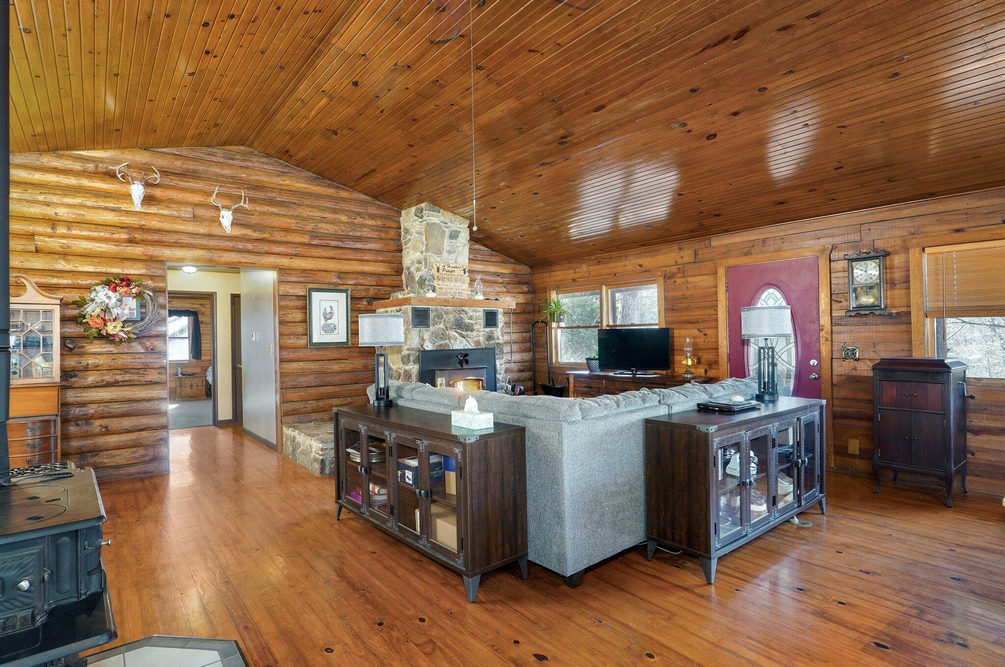 7628 Lawrence 1187 Property Photo 5
