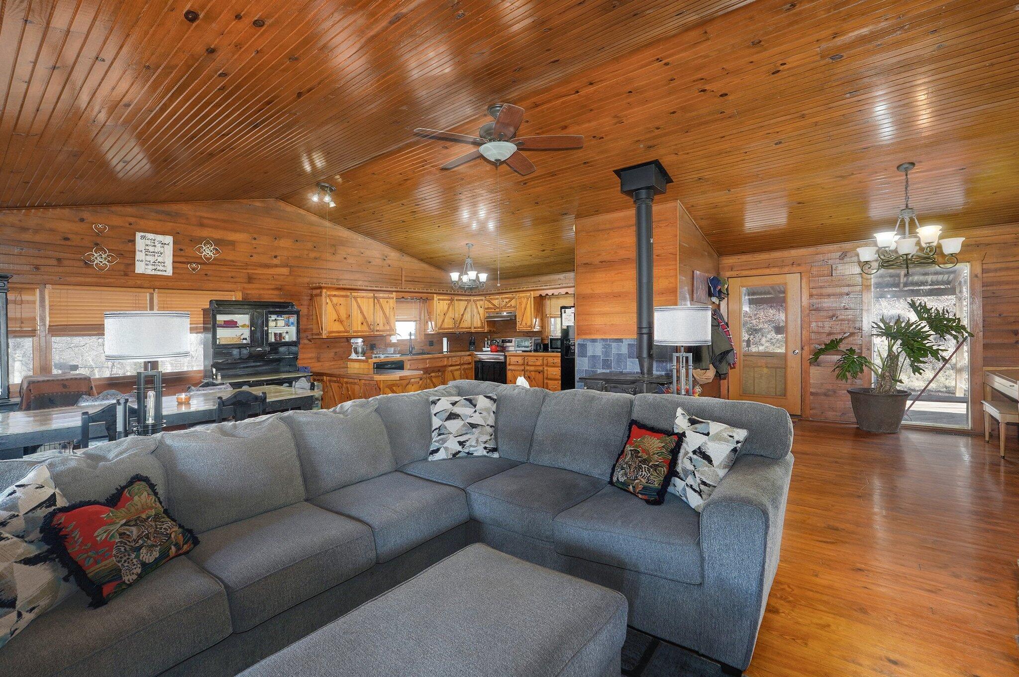 7628 Lawrence 1187 Property Photo 17