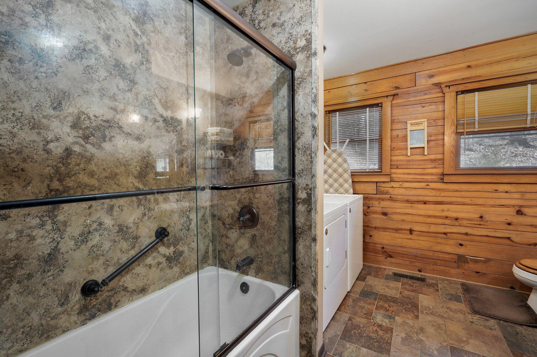 7628 Lawrence 1187 Property Photo 23