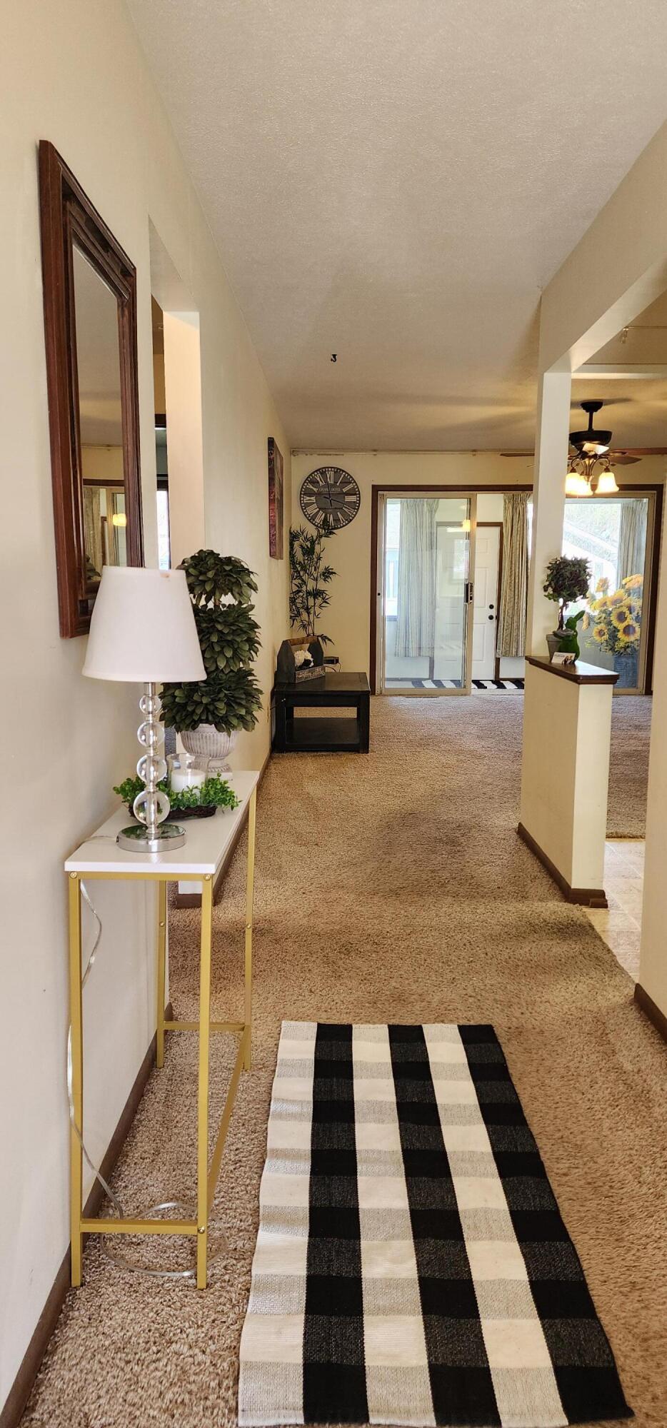 16 Magnolia Court Property Photo 3
