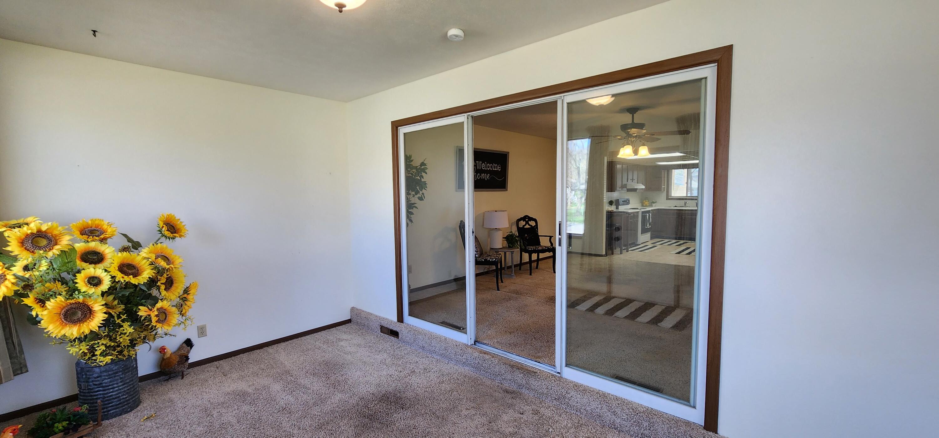 16 Magnolia Court Property Photo 10