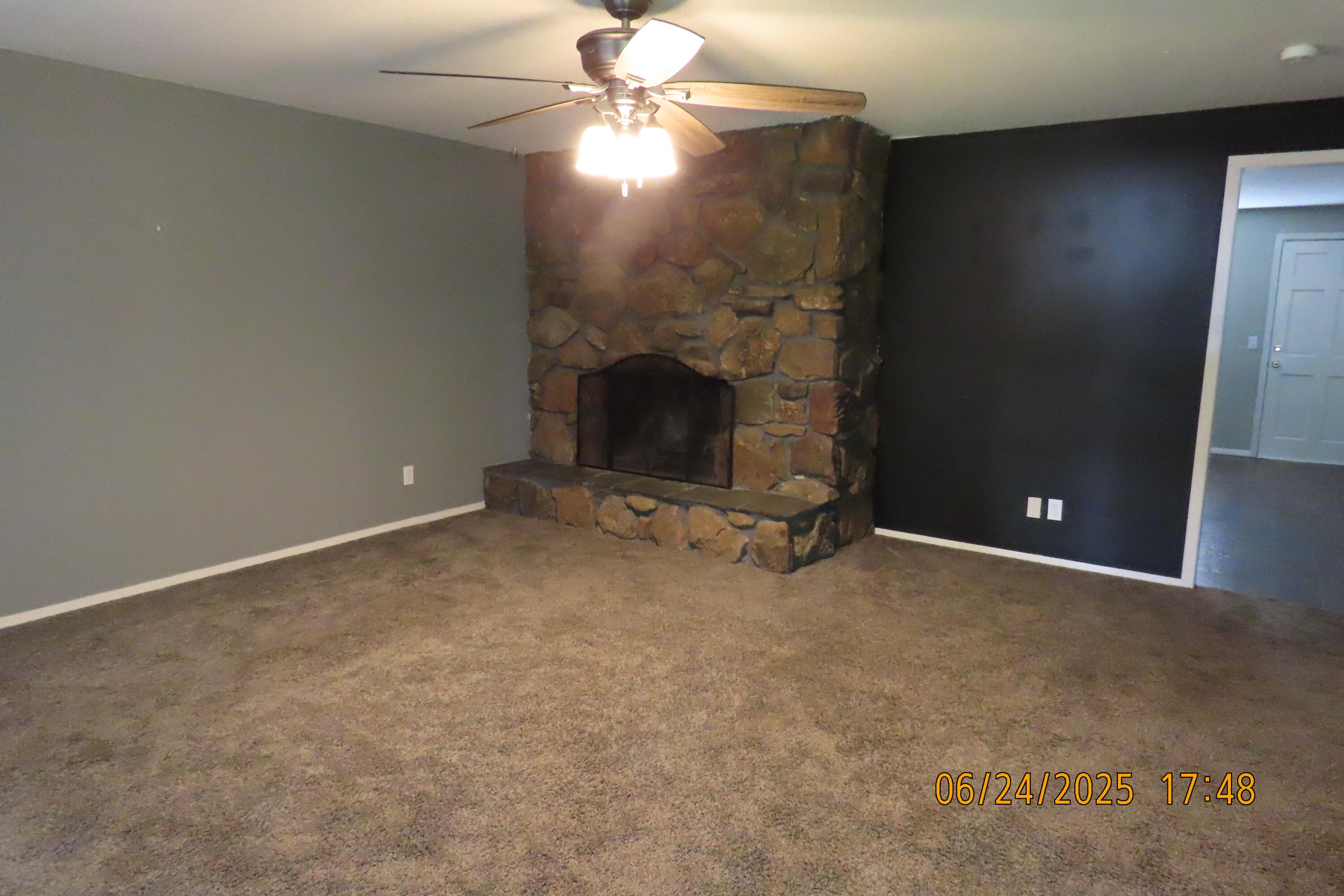 511 South Concordia Avenue Property Photo 2