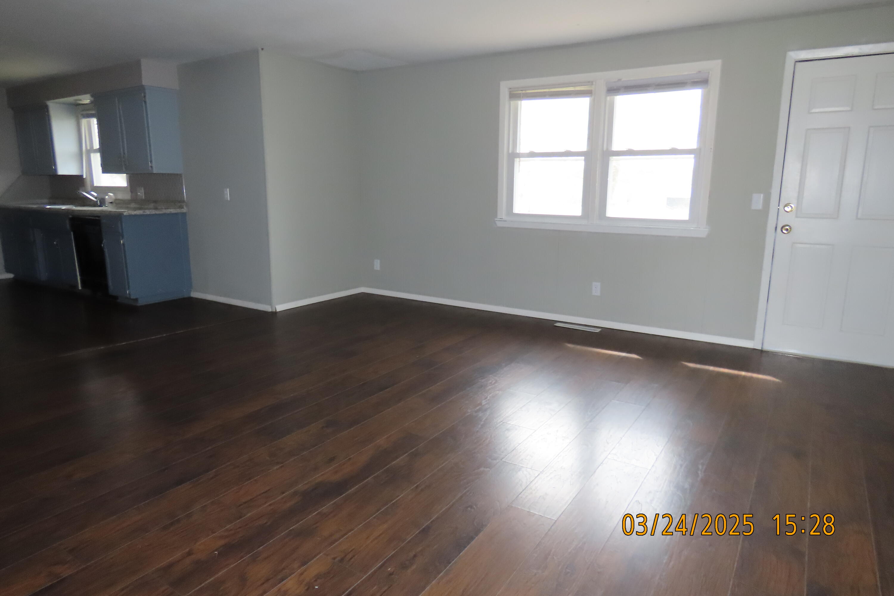 511 South Concordia Avenue Property Photo 3