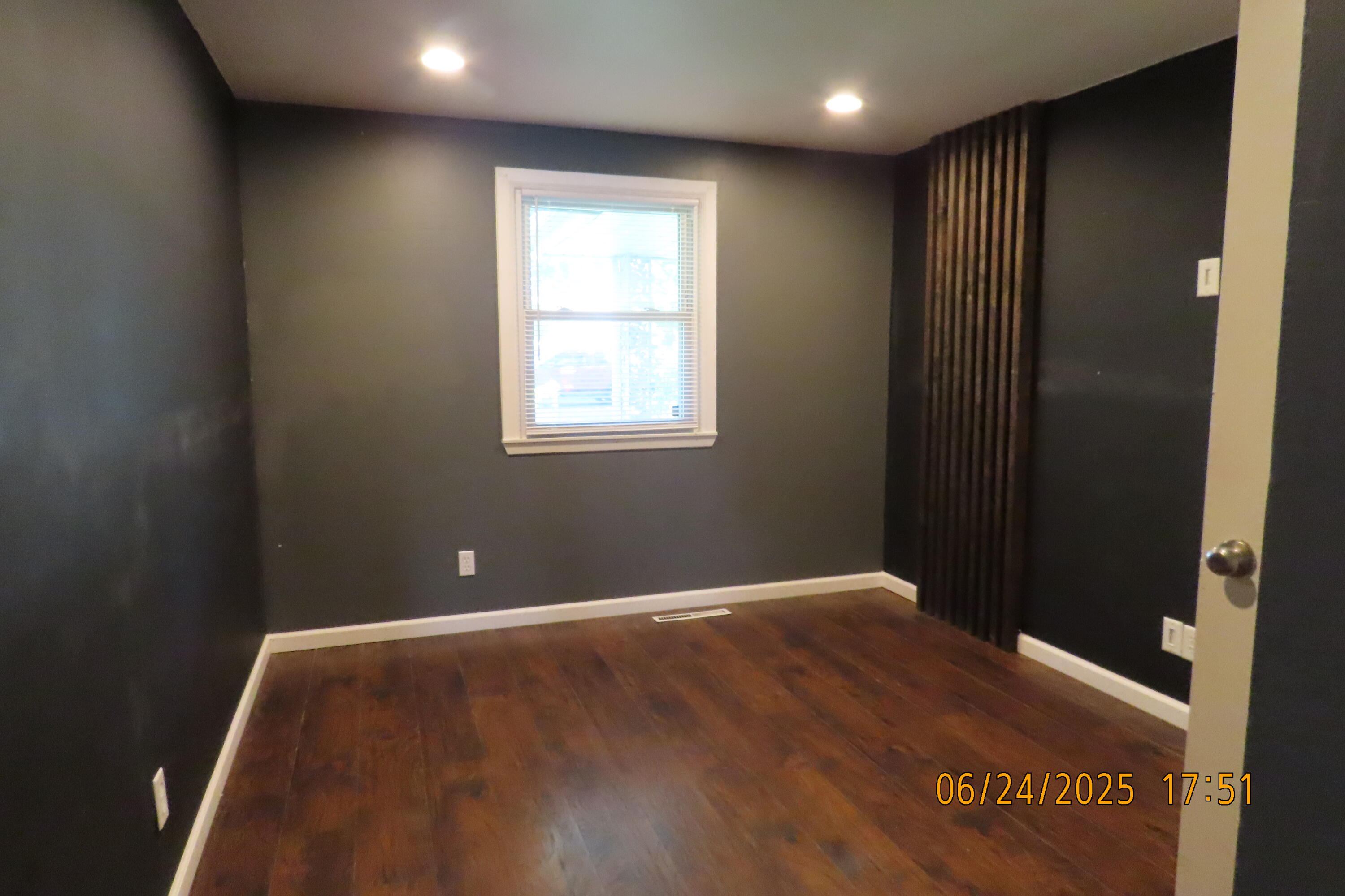 511 South Concordia Avenue Property Photo 19