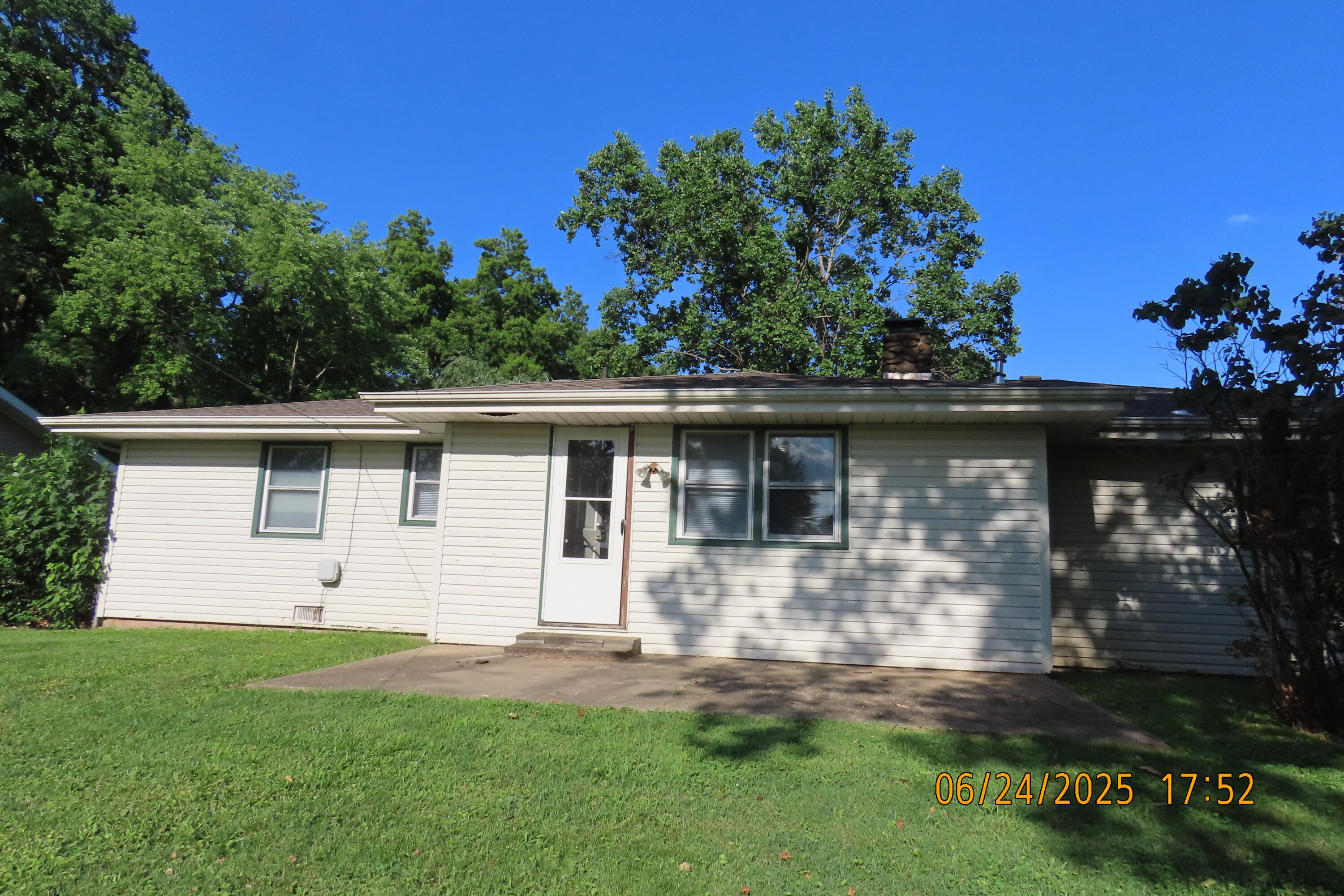 511 South Concordia Avenue Property Photo 22