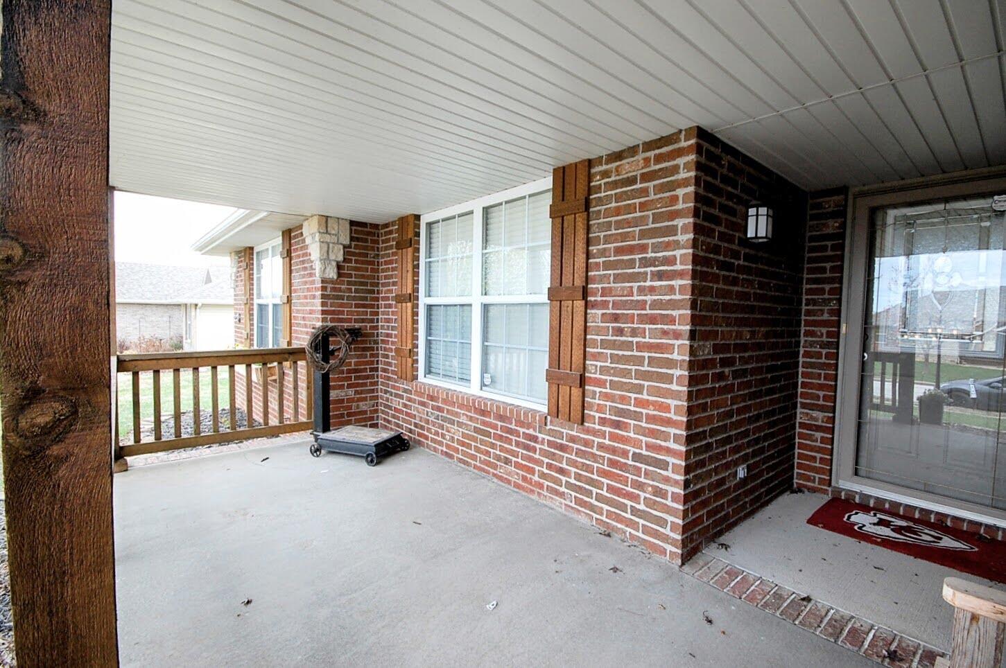 704 Colby Street Property Photo 5