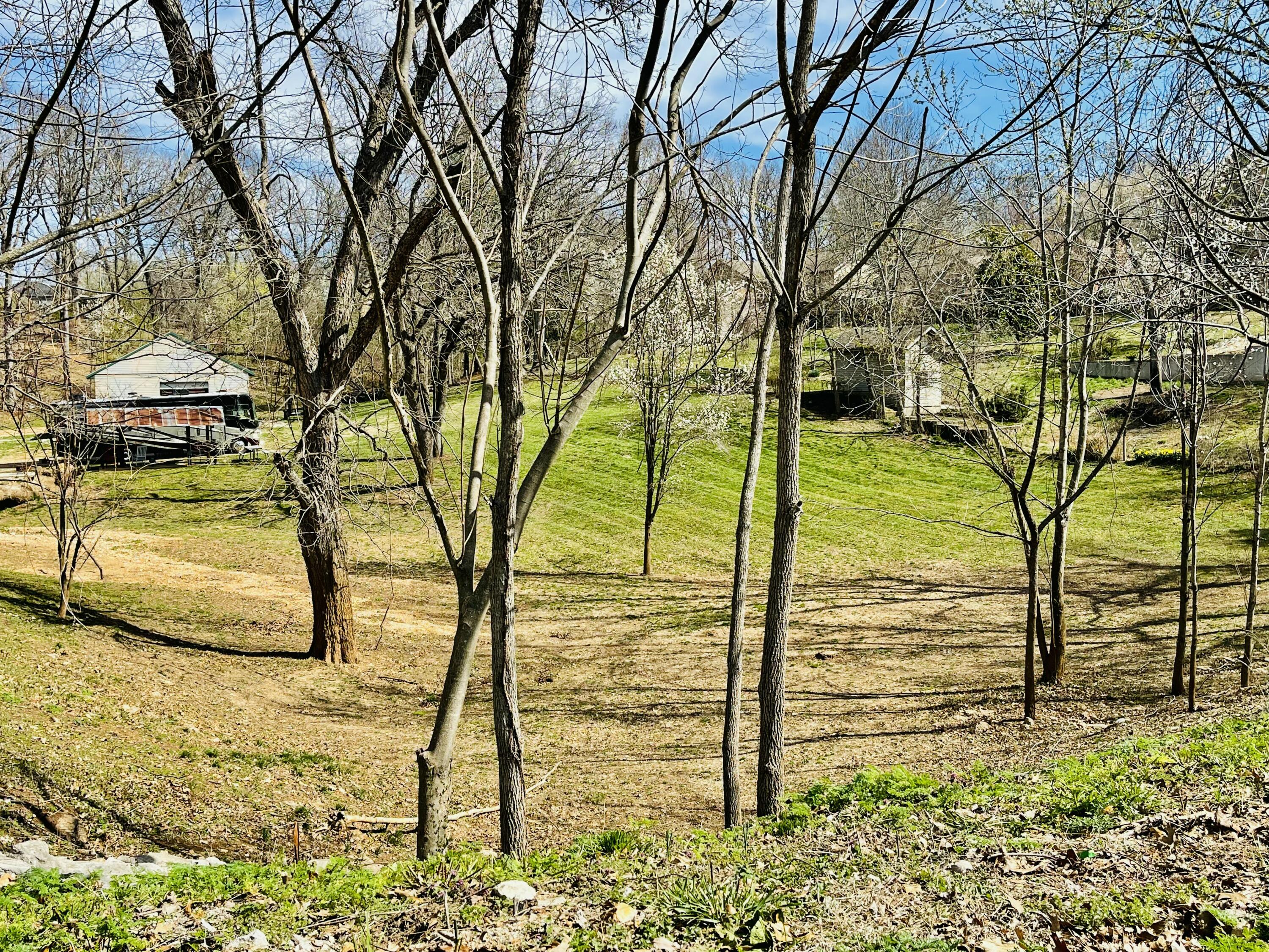 1433 East Warren Avenue Property Photo 8