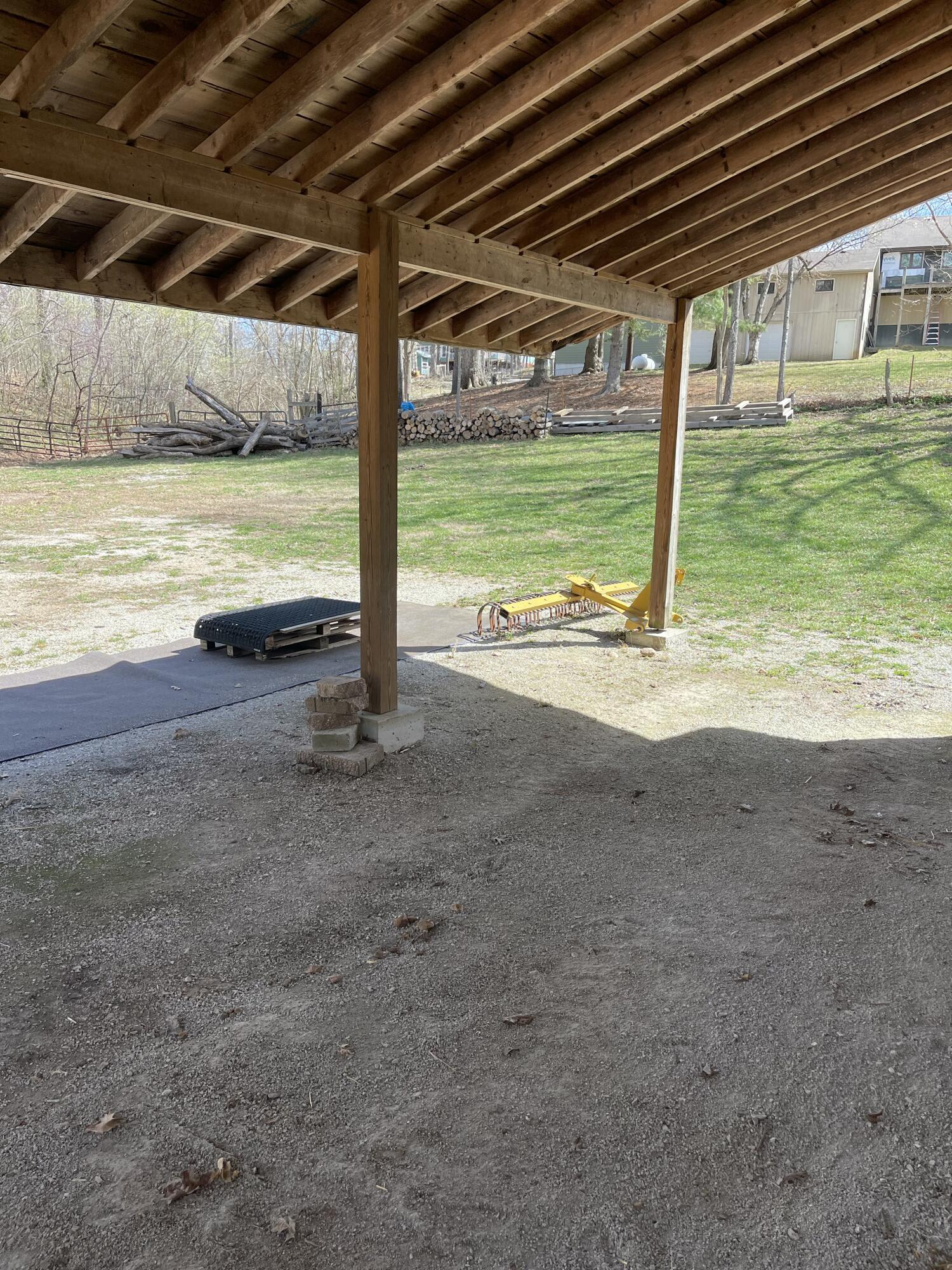 1433 East Warren Avenue Property Photo 25