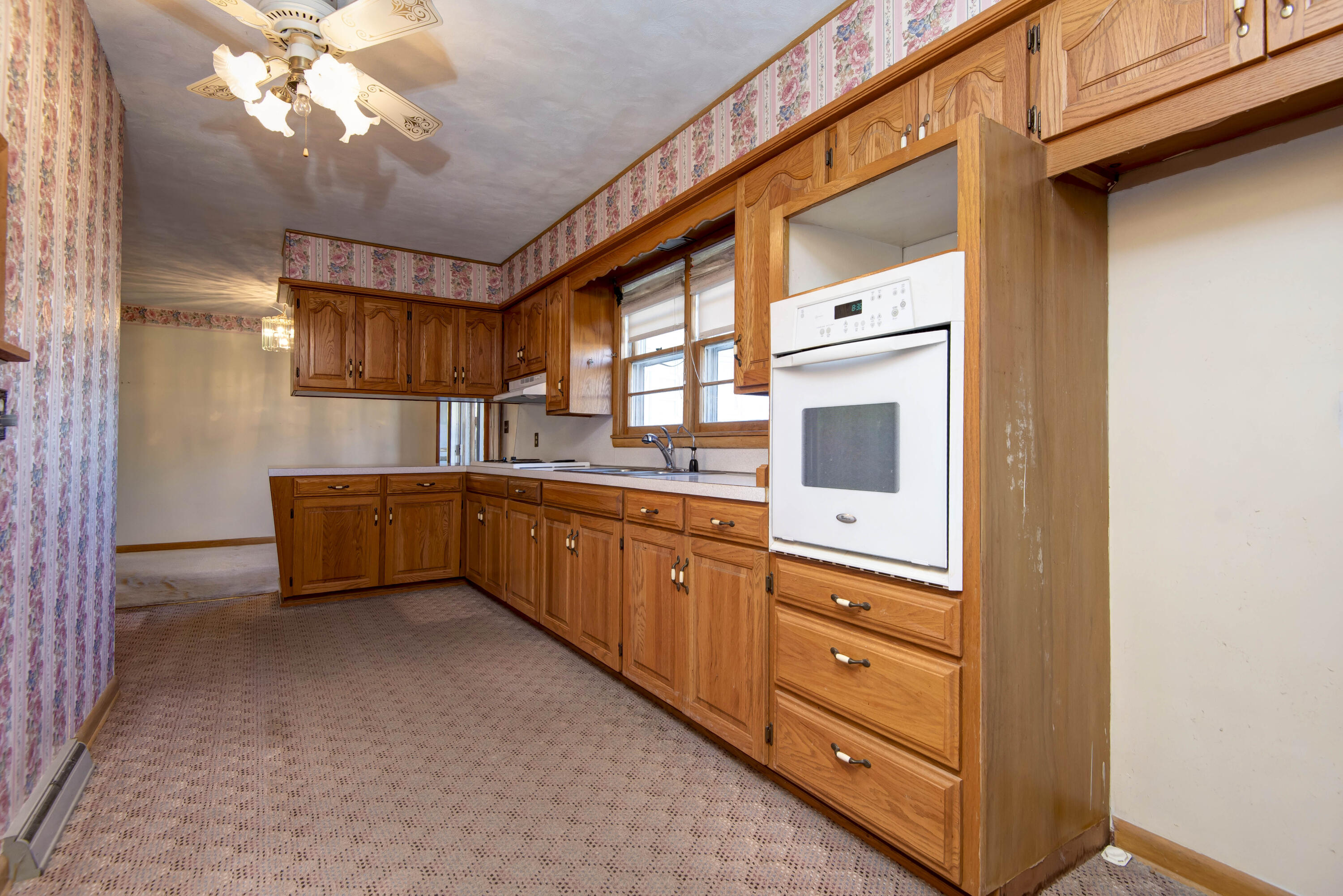 6141 North State Highway H Property Photo 6