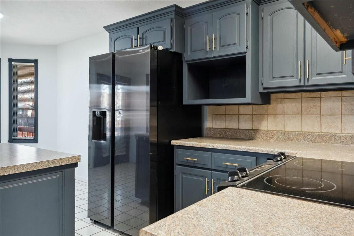 903 South Park Street Property Photo 11