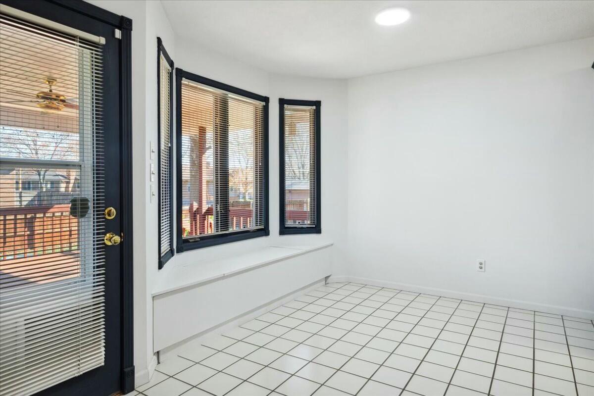 903 South Park Street Property Photo 16