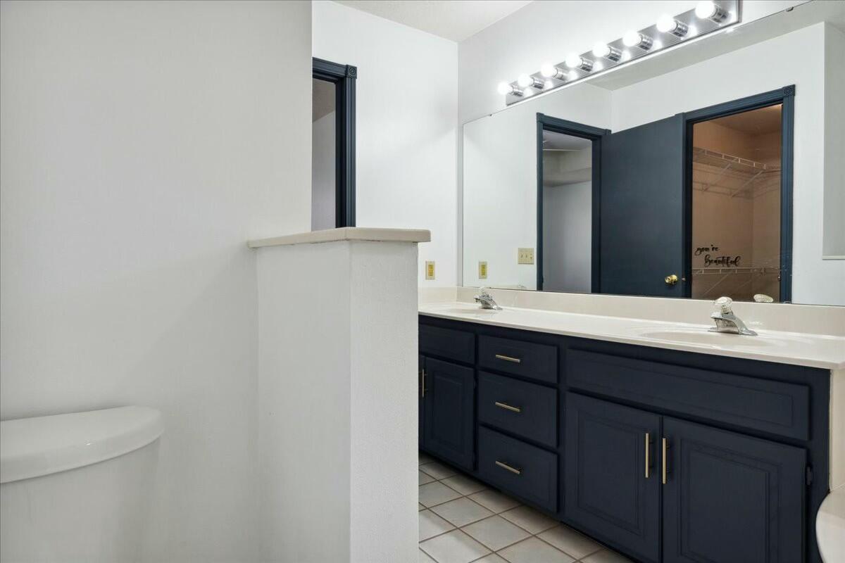 903 South Park Street Property Photo 23