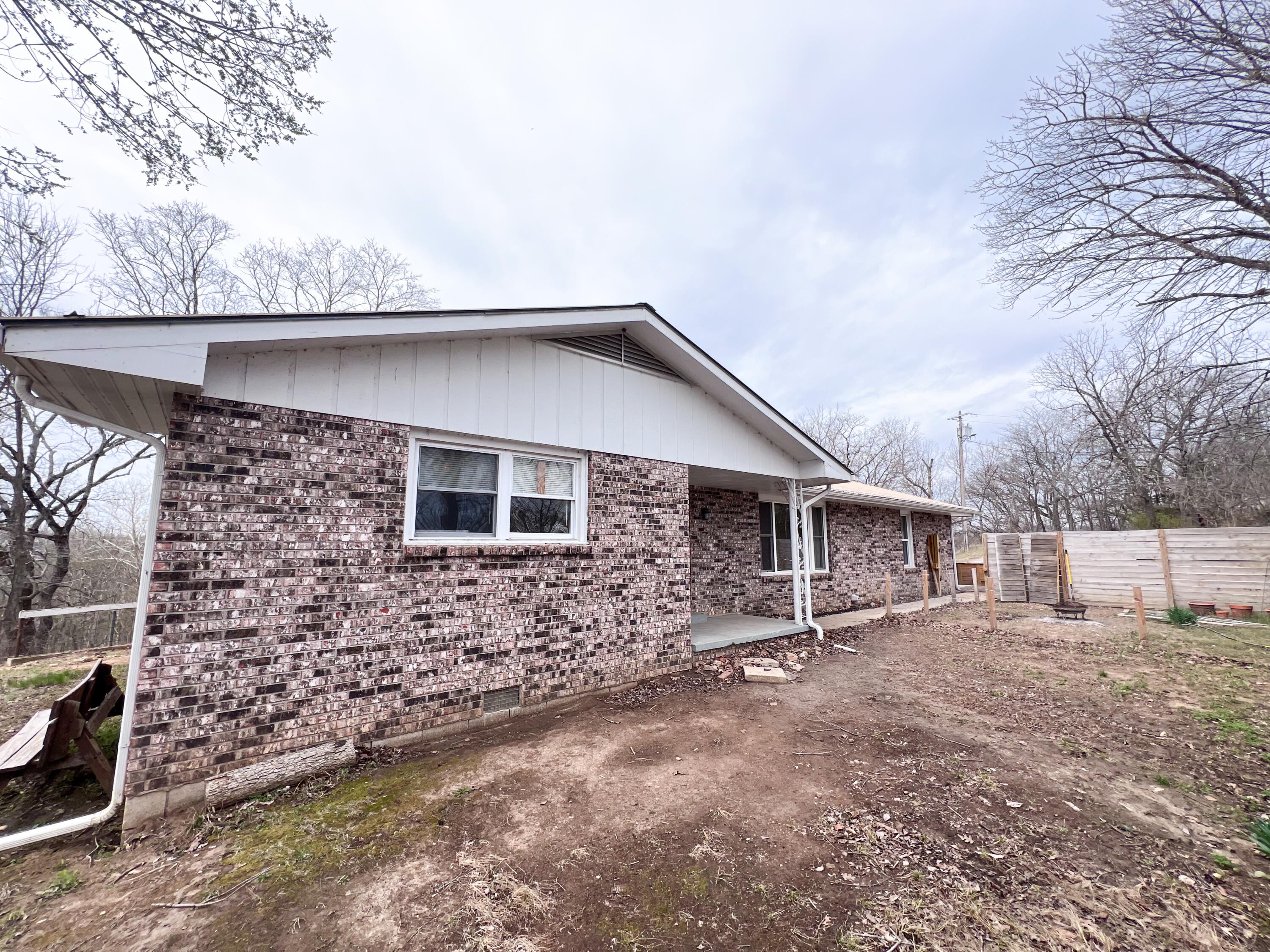 18852 Spring Street Property Photo