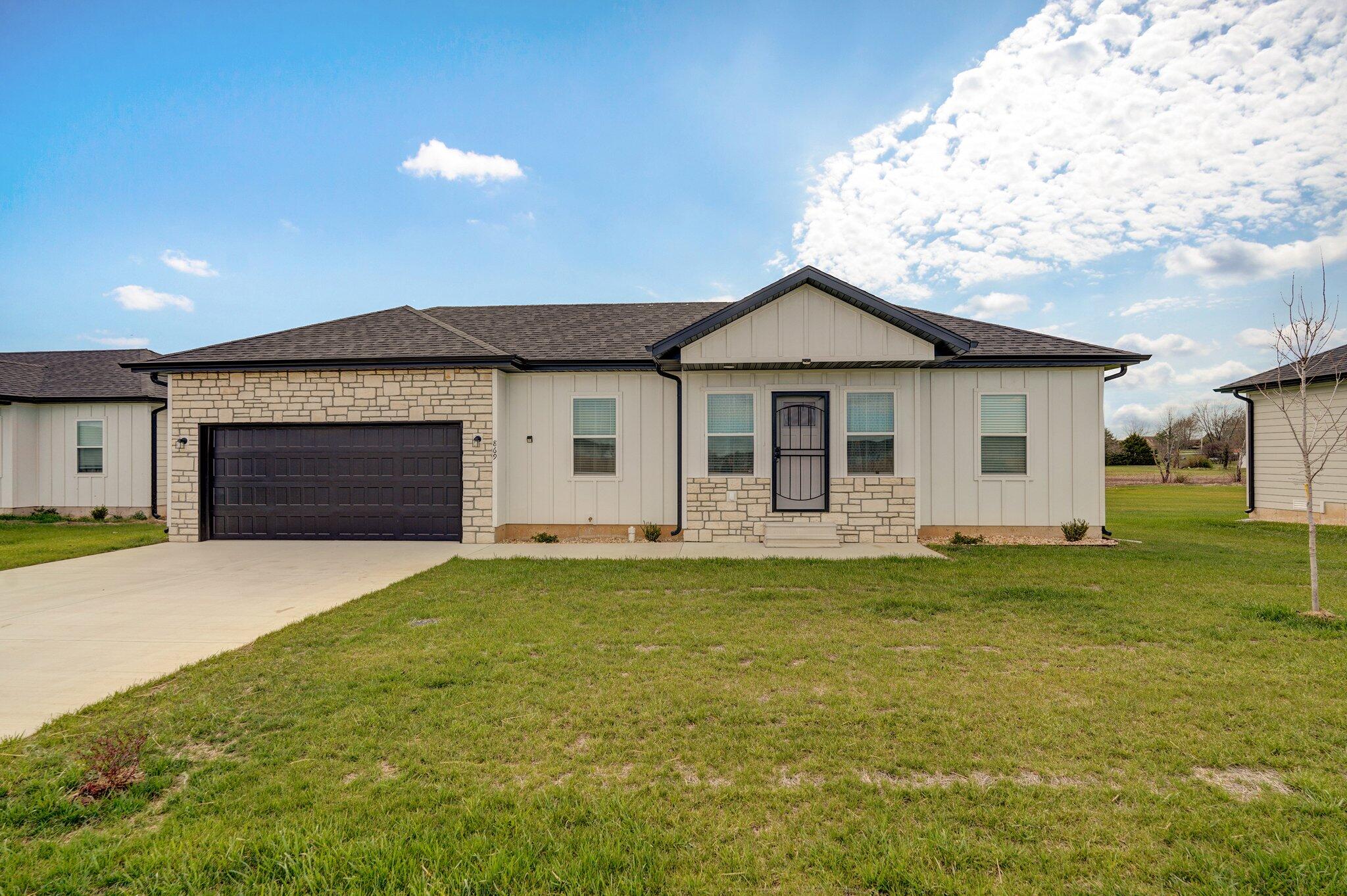 869 Long Leaf Blvd Boulevard Property Photo