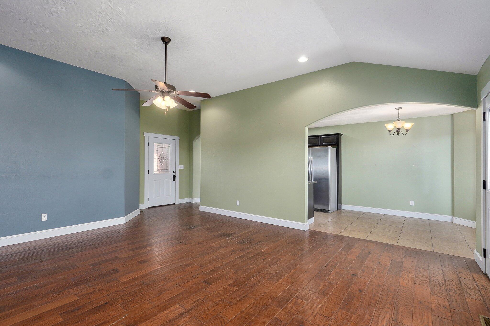 1471 Woodland Road Property Photo 5
