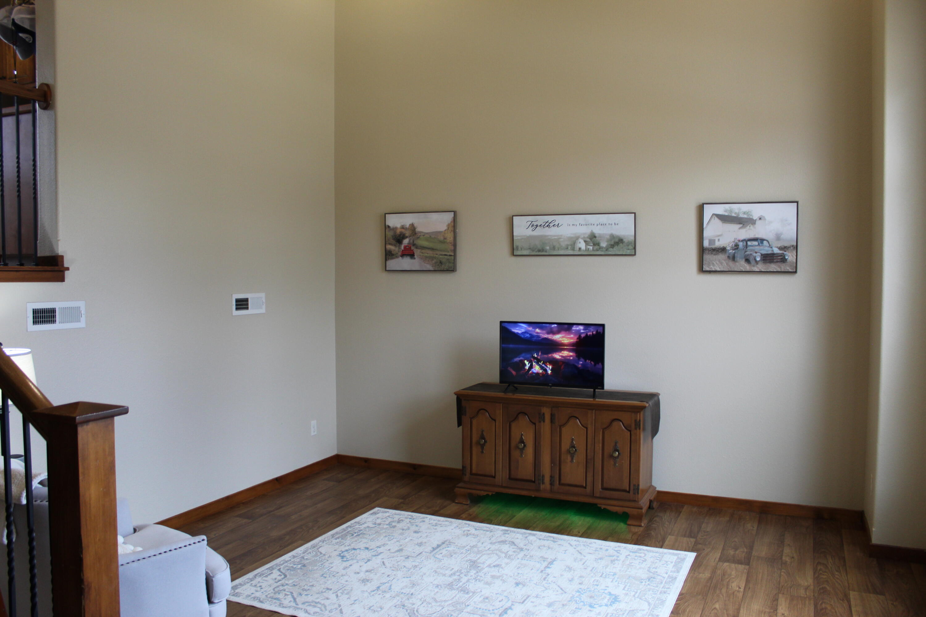 180 Country Ridge Way Property Photo 8