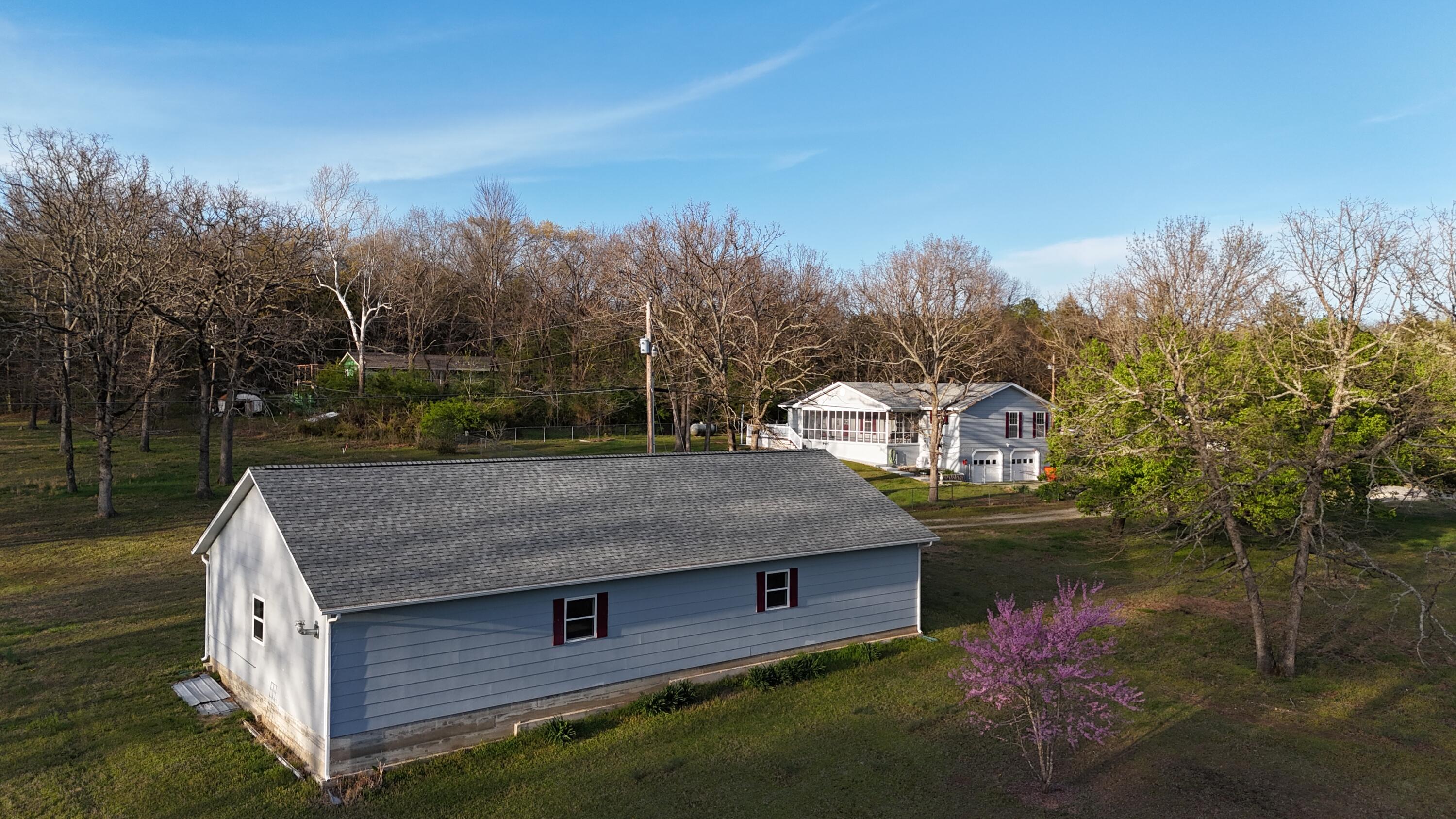 22331 County Line Road Property Photo 7