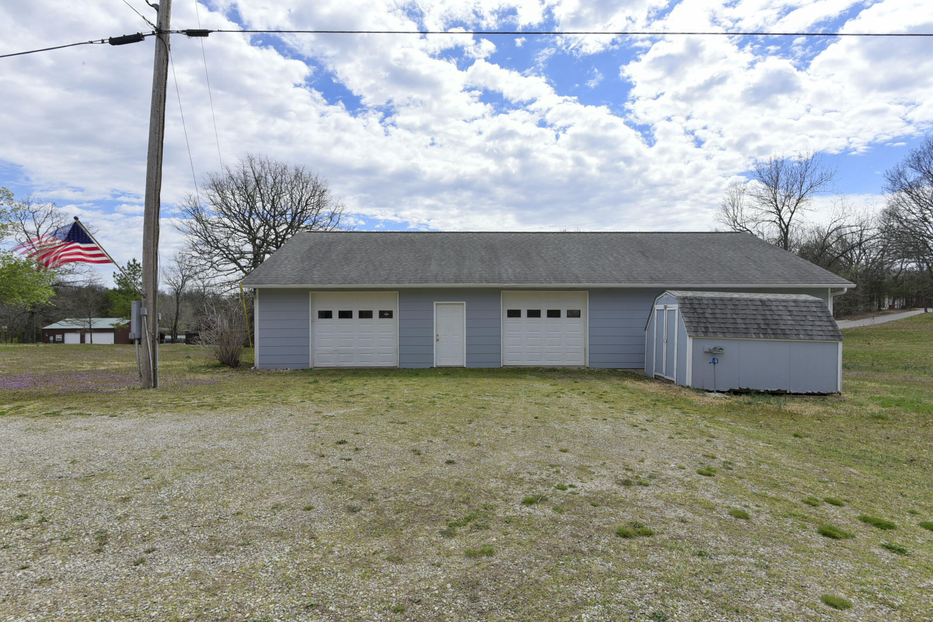 22331 County Line Road Property Photo 8