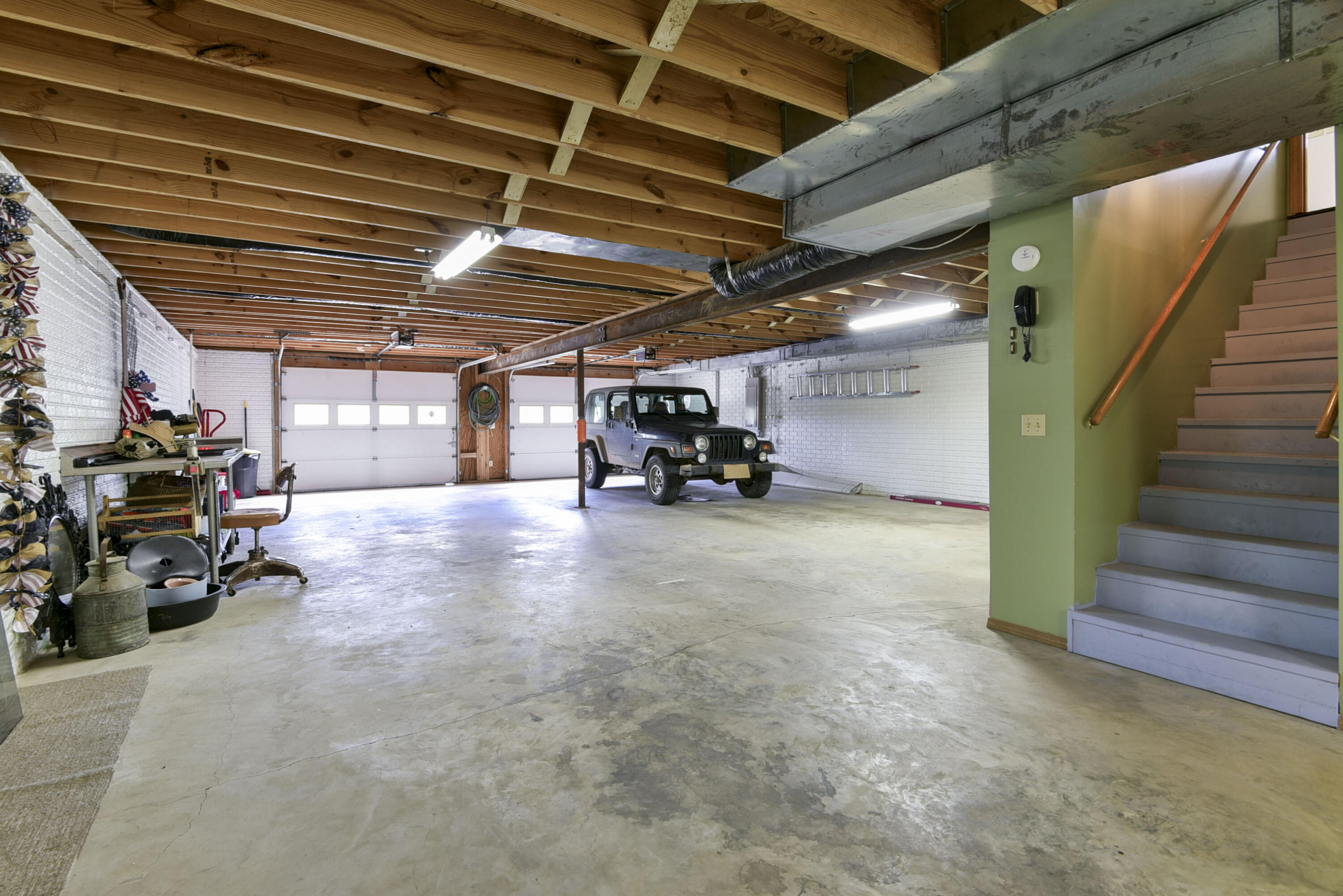 22331 County Line Road Property Photo 28