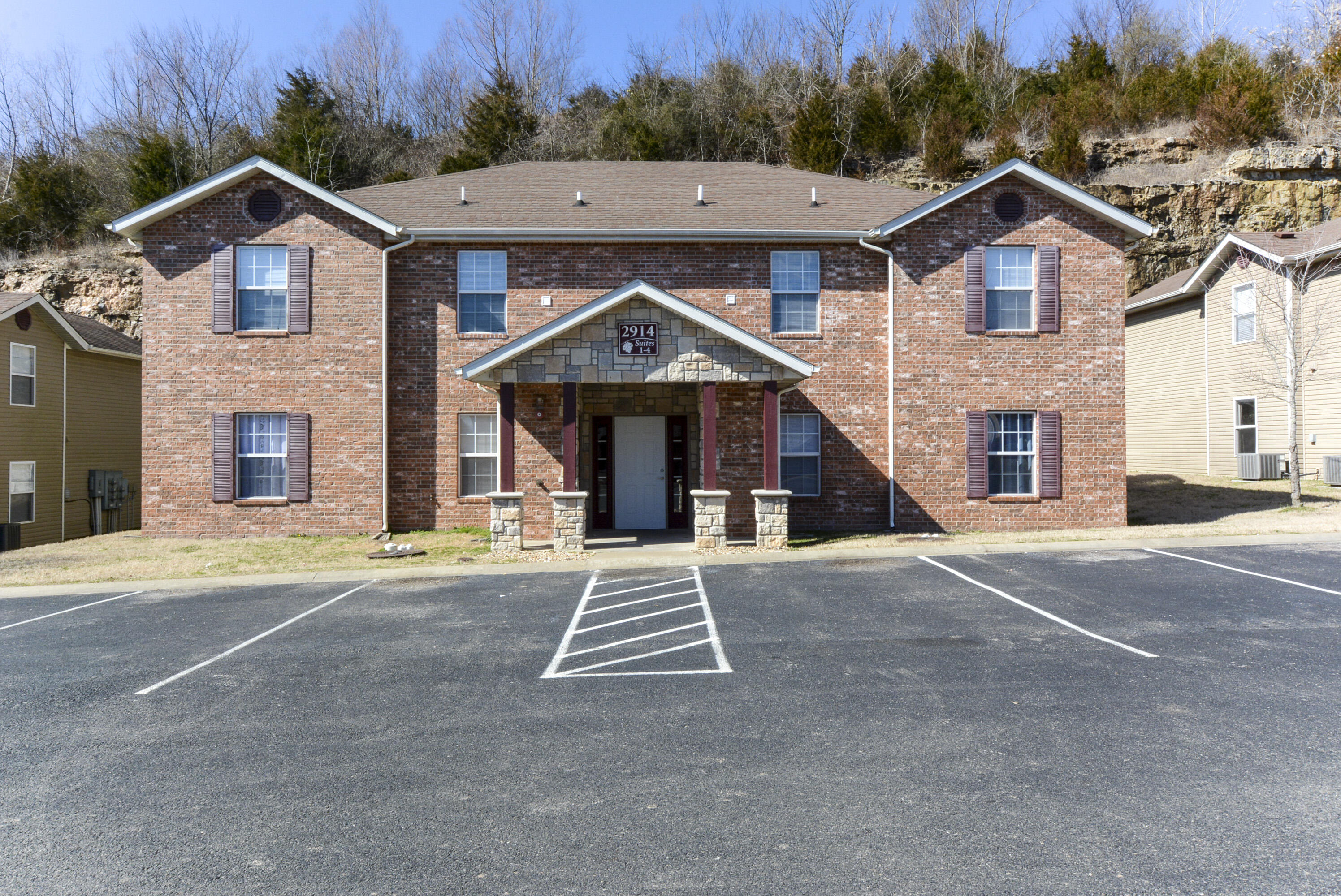 2914 Vineyards Parkway Property Photo