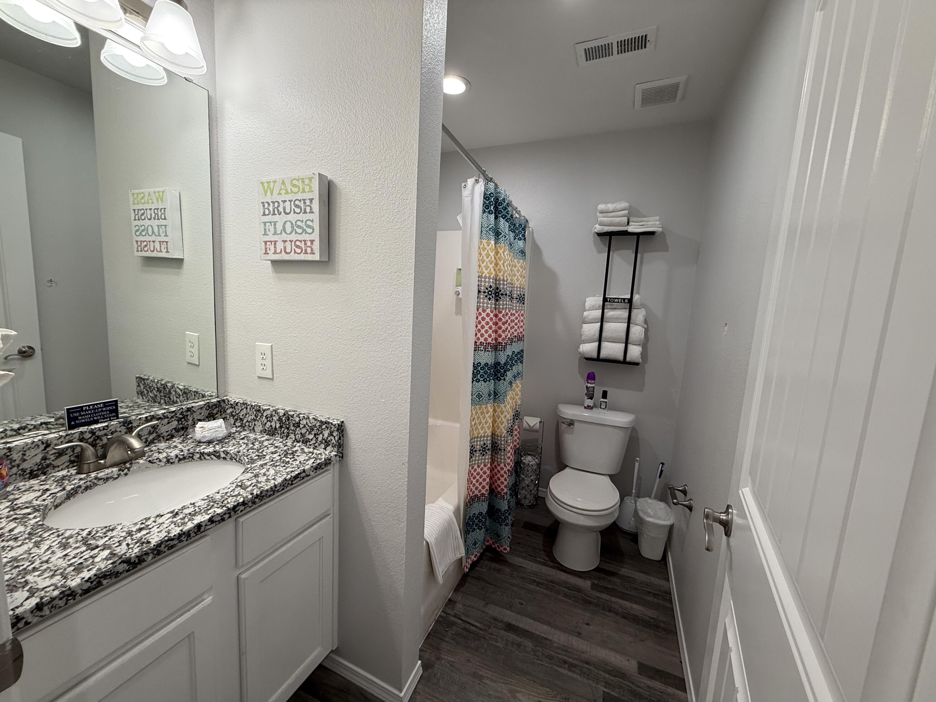 2914 Vineyards Parkway Property Photo 5