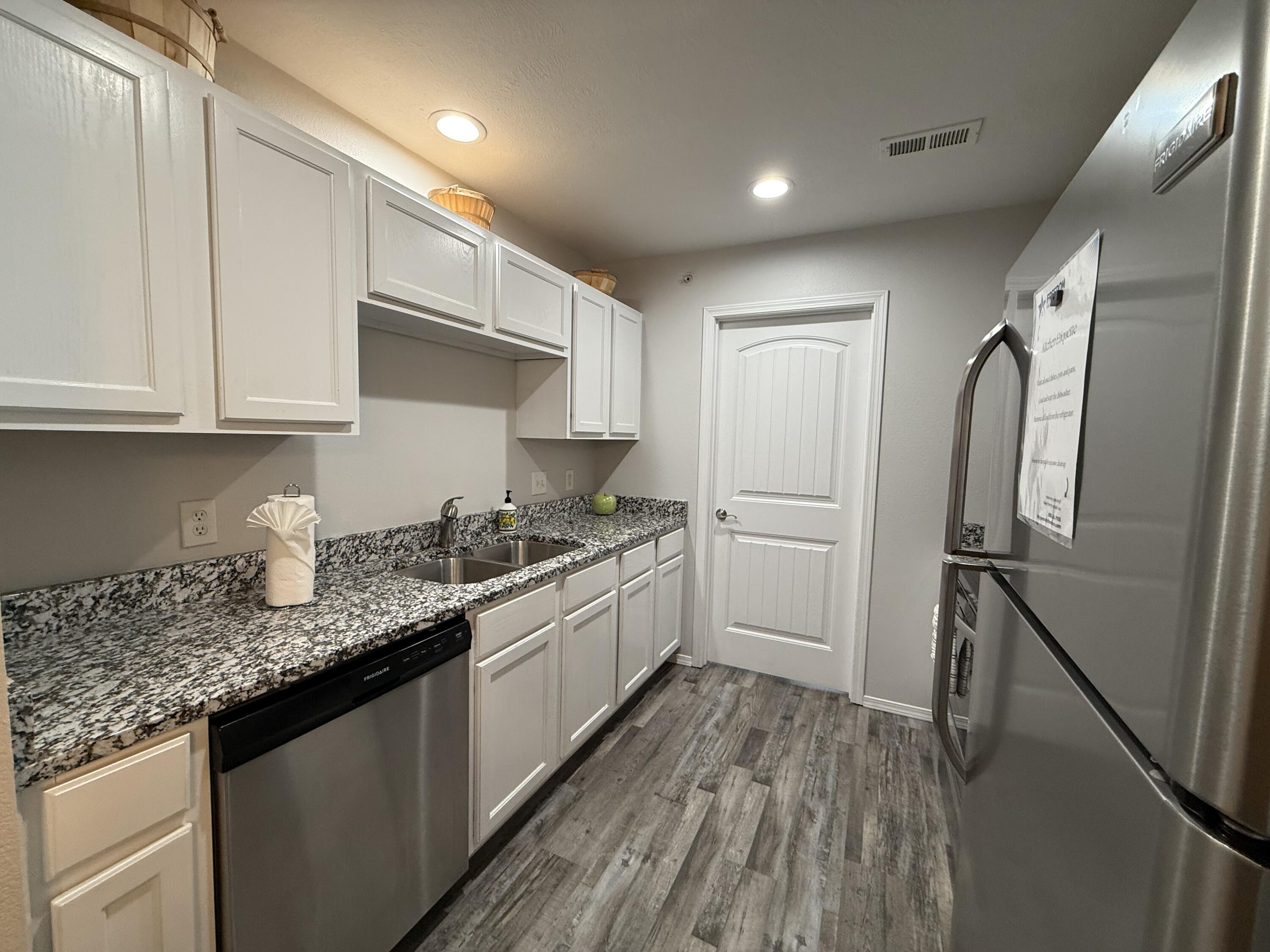 2914 Vineyards Parkway Property Photo 10