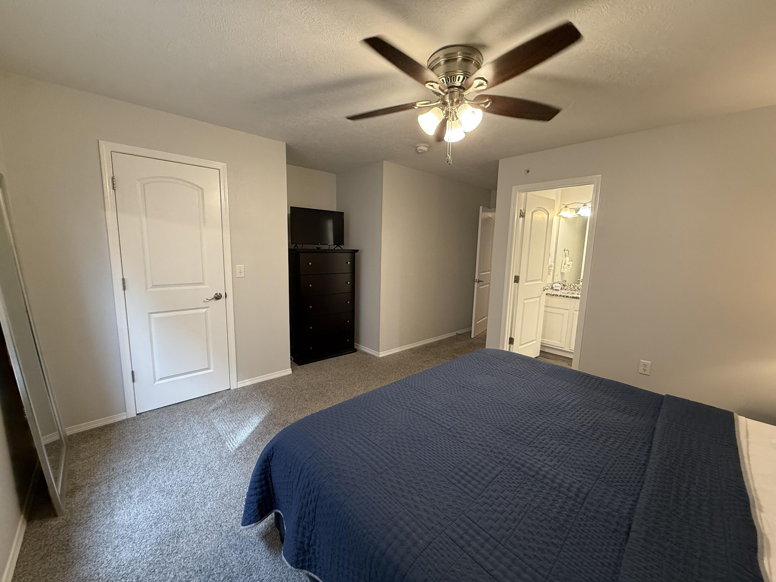 2914 Vineyards Parkway Property Photo 21