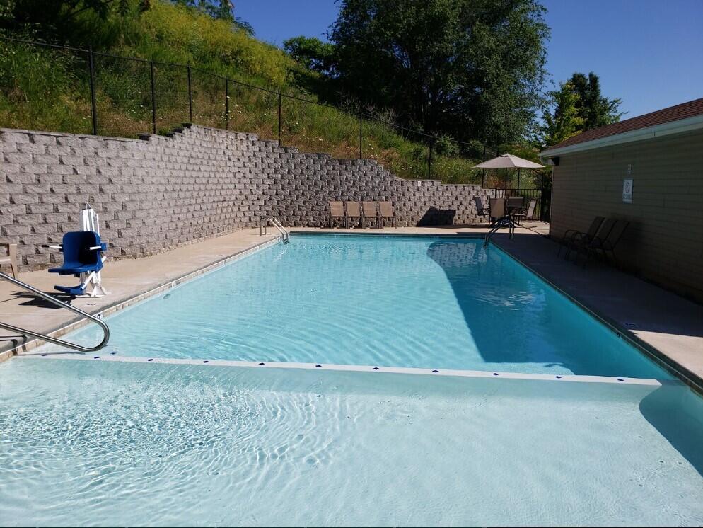 2914 Vineyards Parkway Property Photo 62
