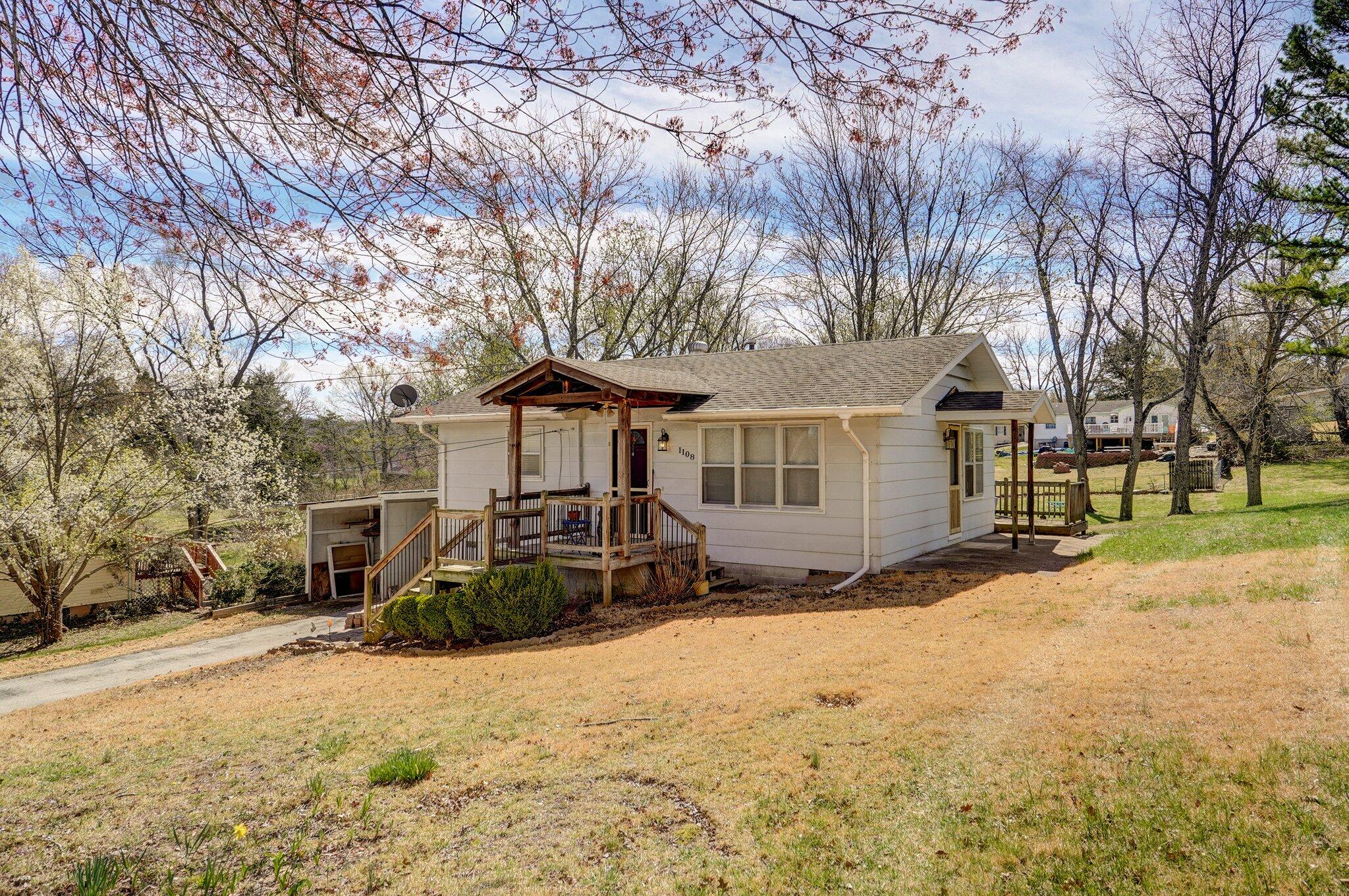 1108 East Georgia Street Property Photo