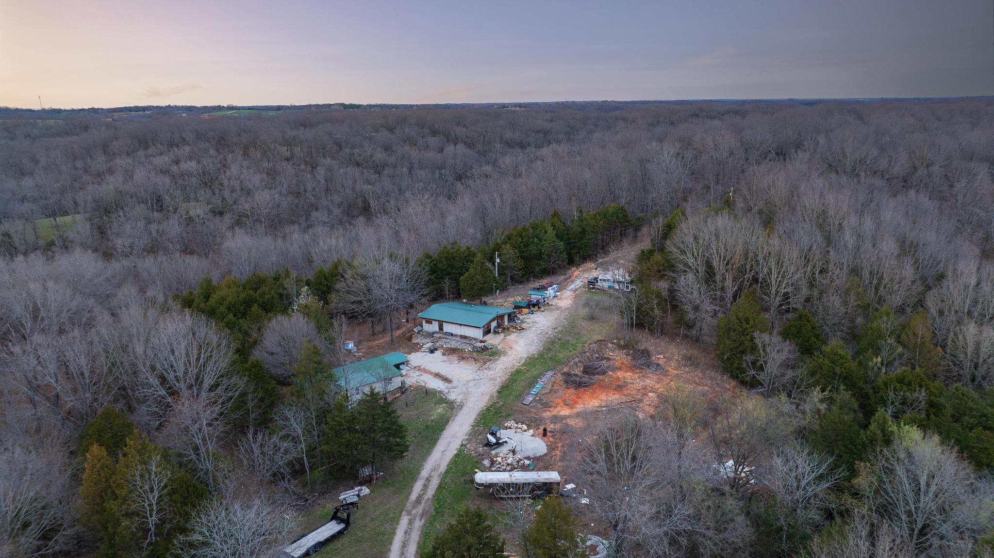 3450 Reno Hollow Road Property Photo 2