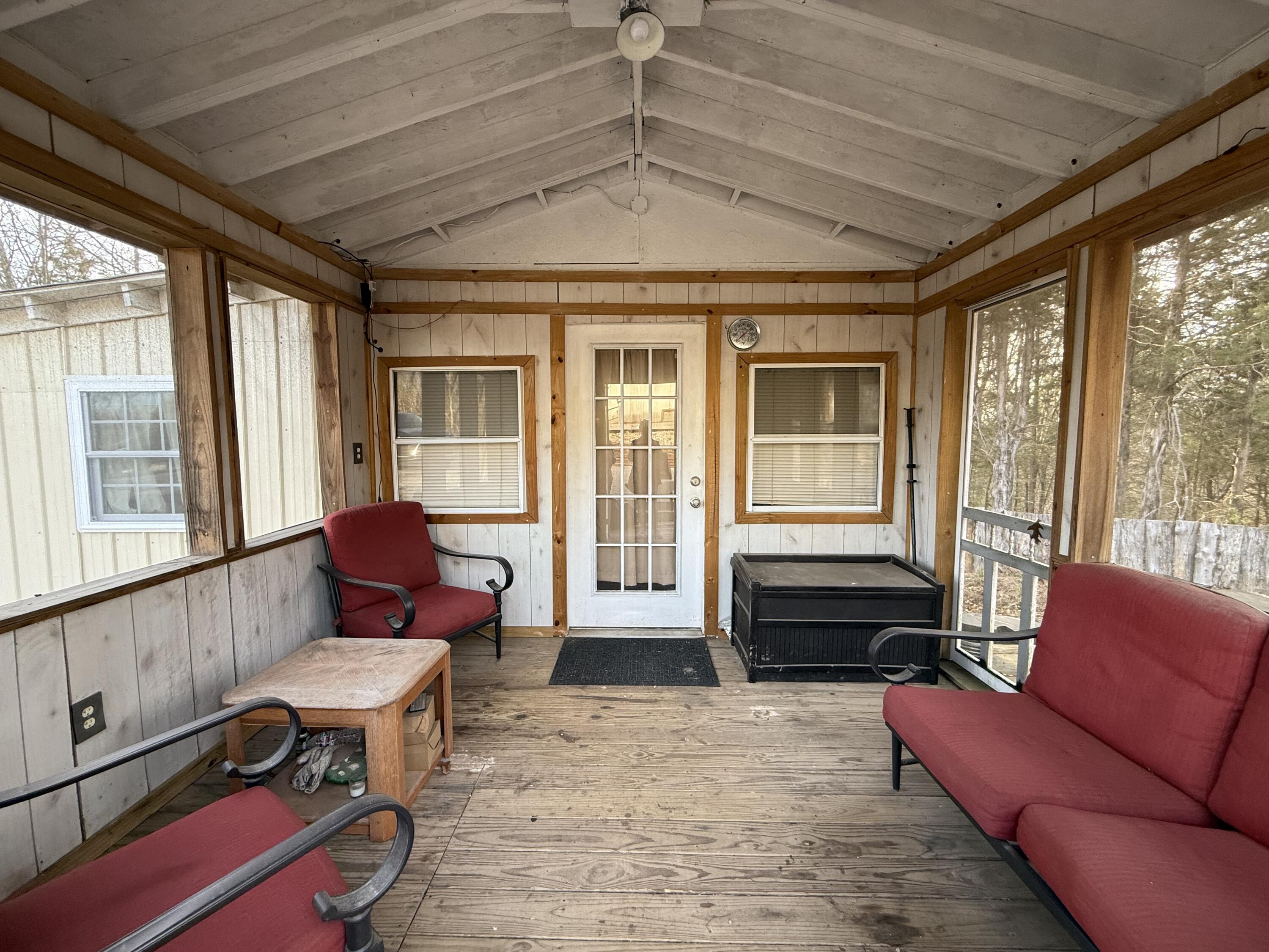 3450 Reno Hollow Road Property Photo 11