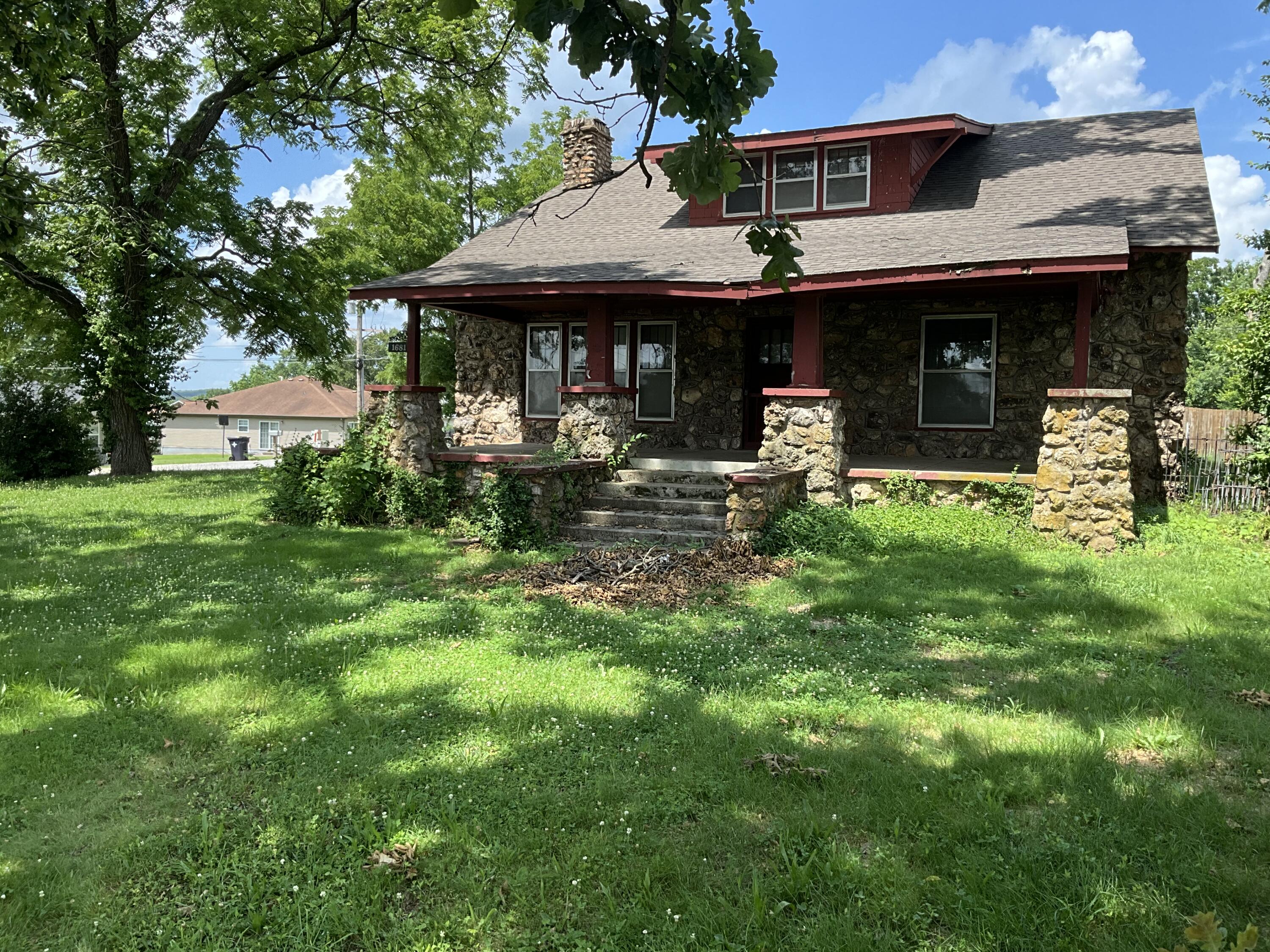 1681 South Us Highway 63 Property Photo 3