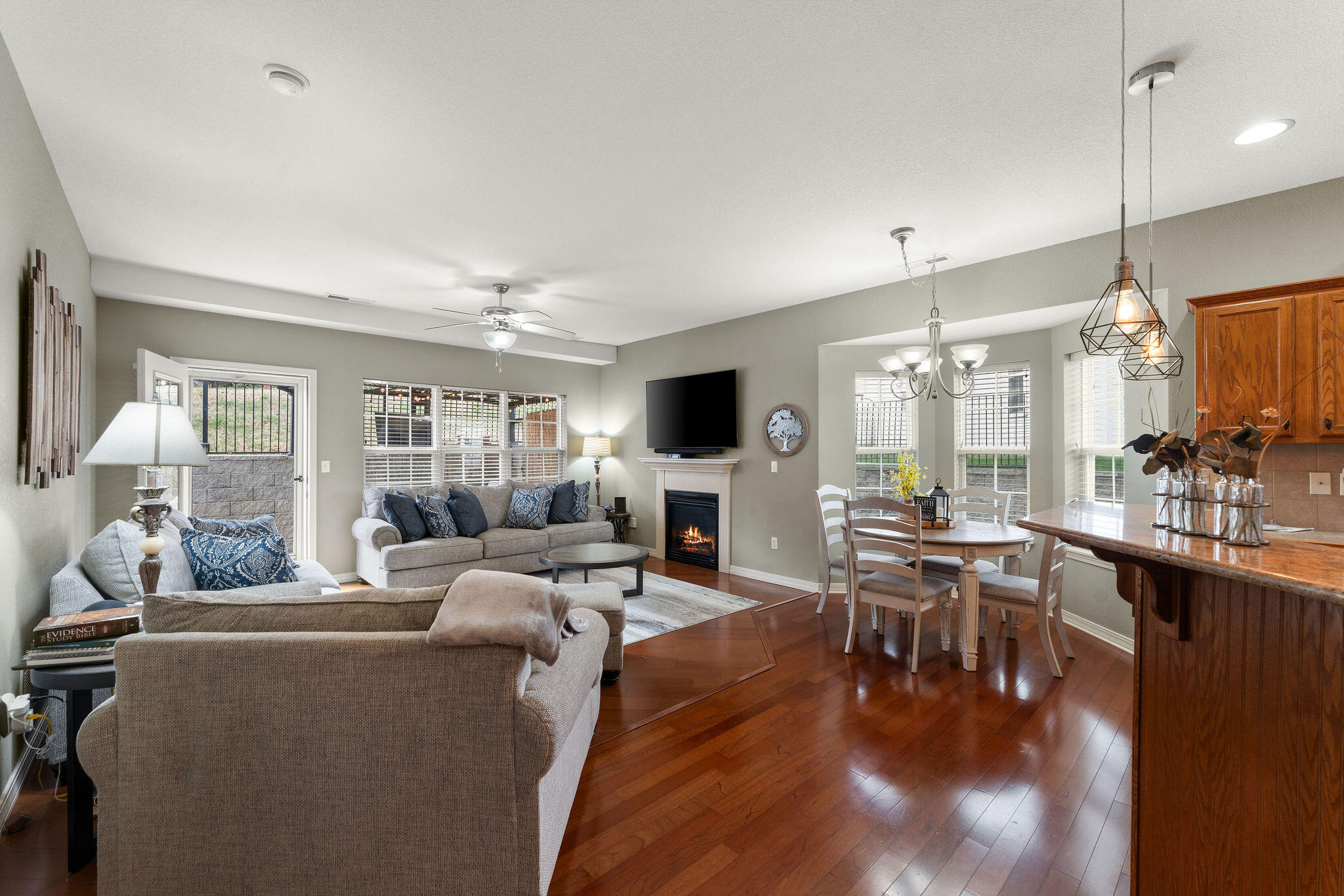 107 Residence Lane Property Photo 8