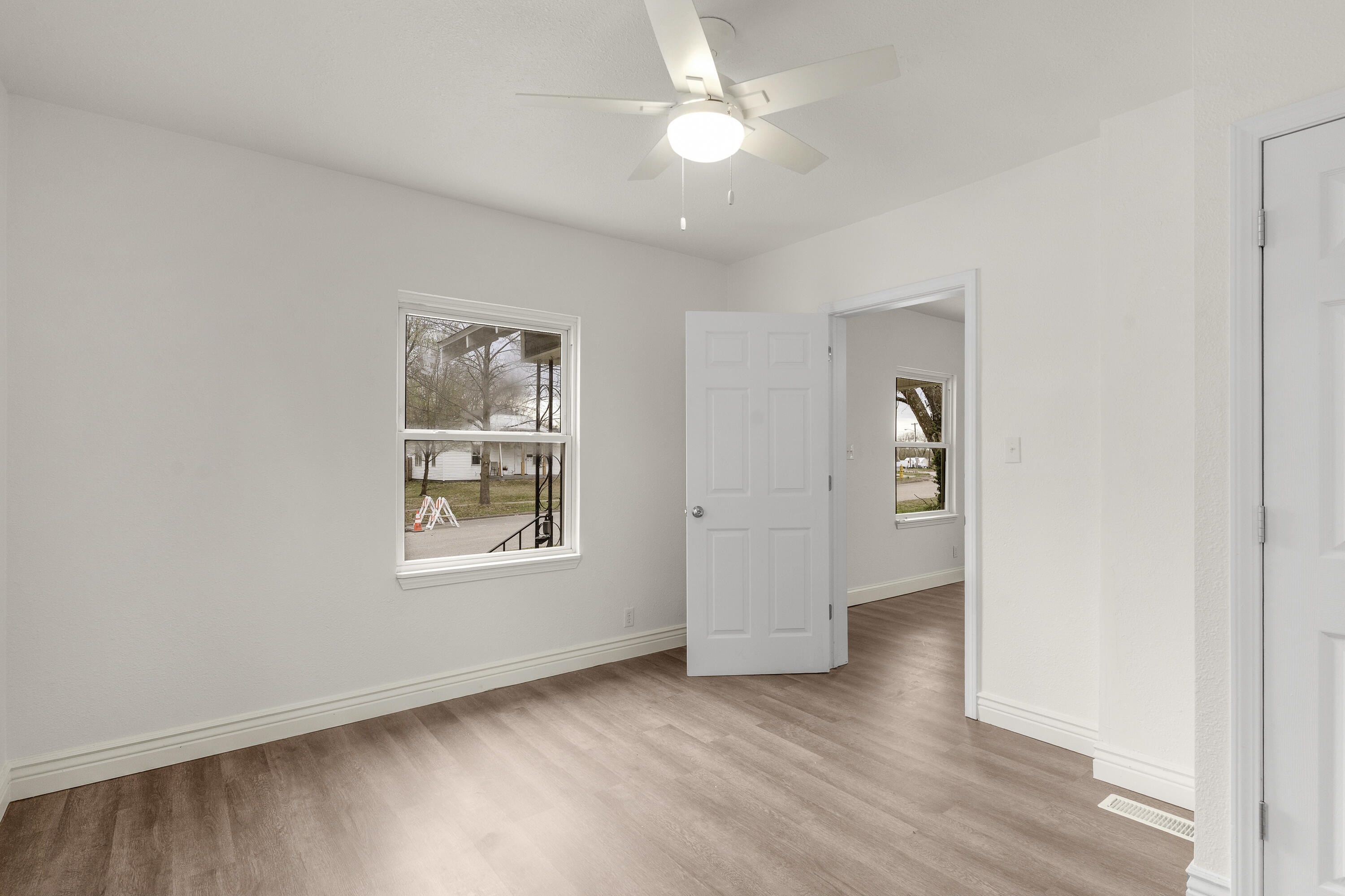 1027 West Locust Street Property Photo 15