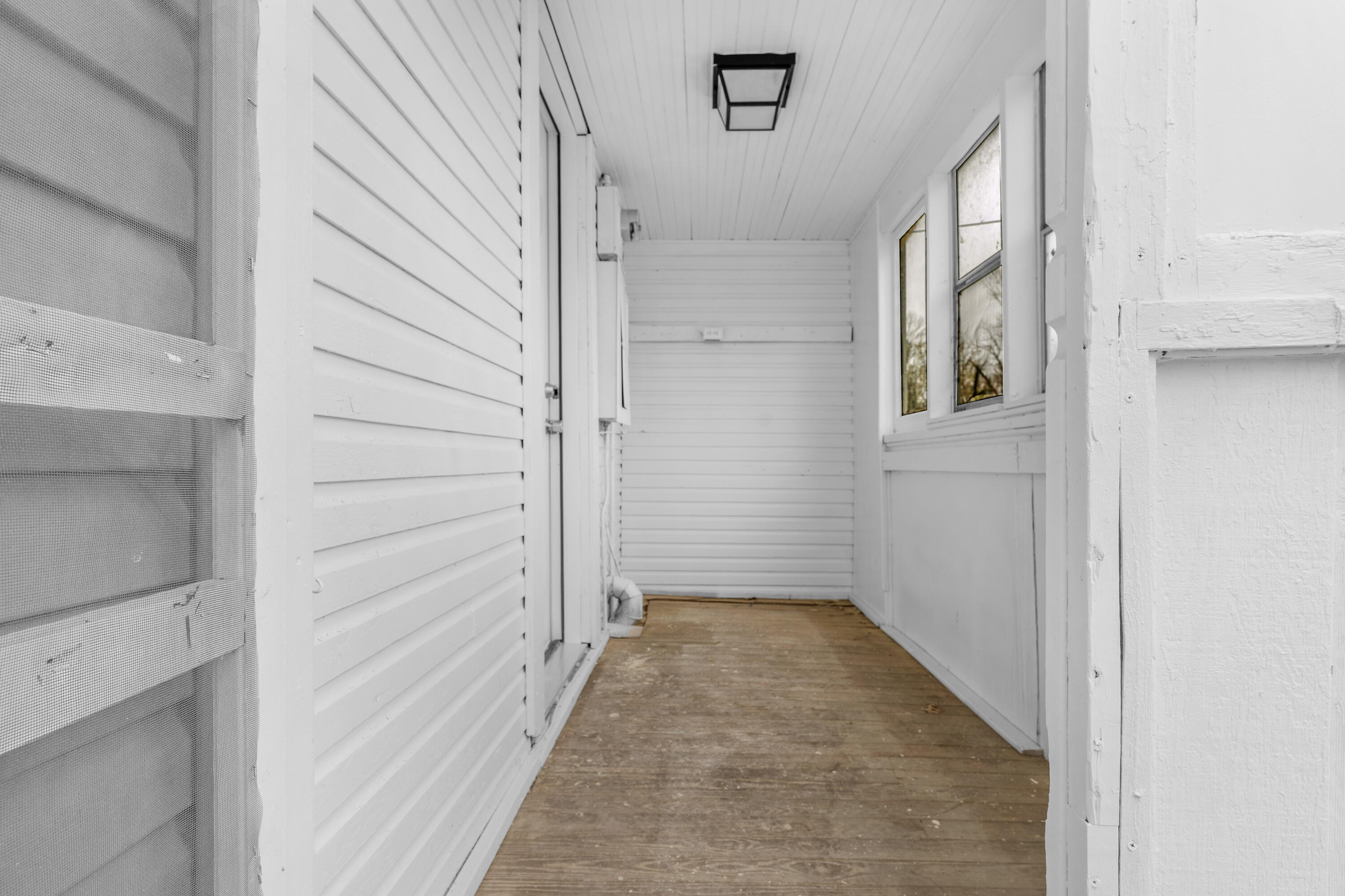 1027 West Locust Street Property Photo 20