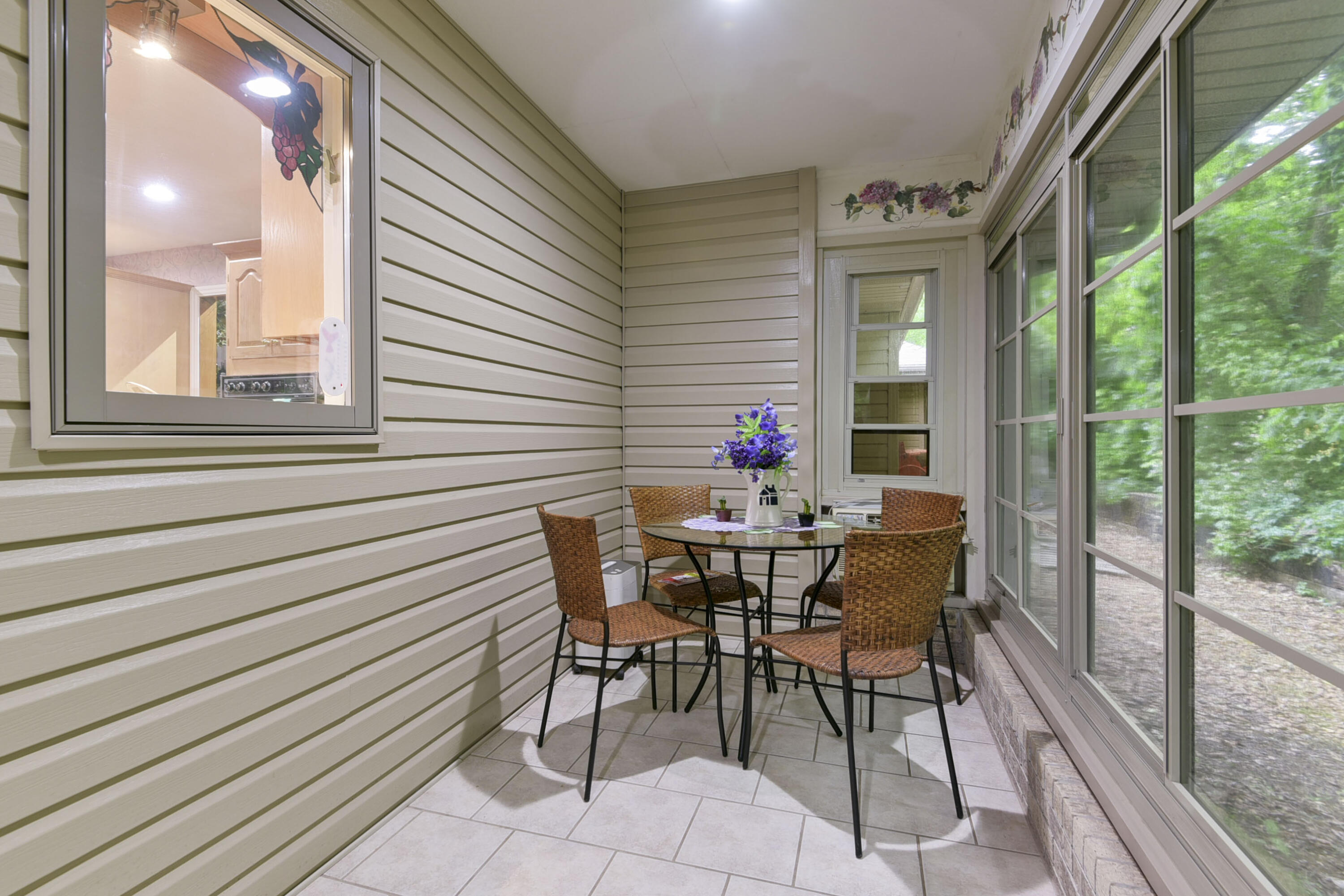 130 Misty Mountain Property Photo 11