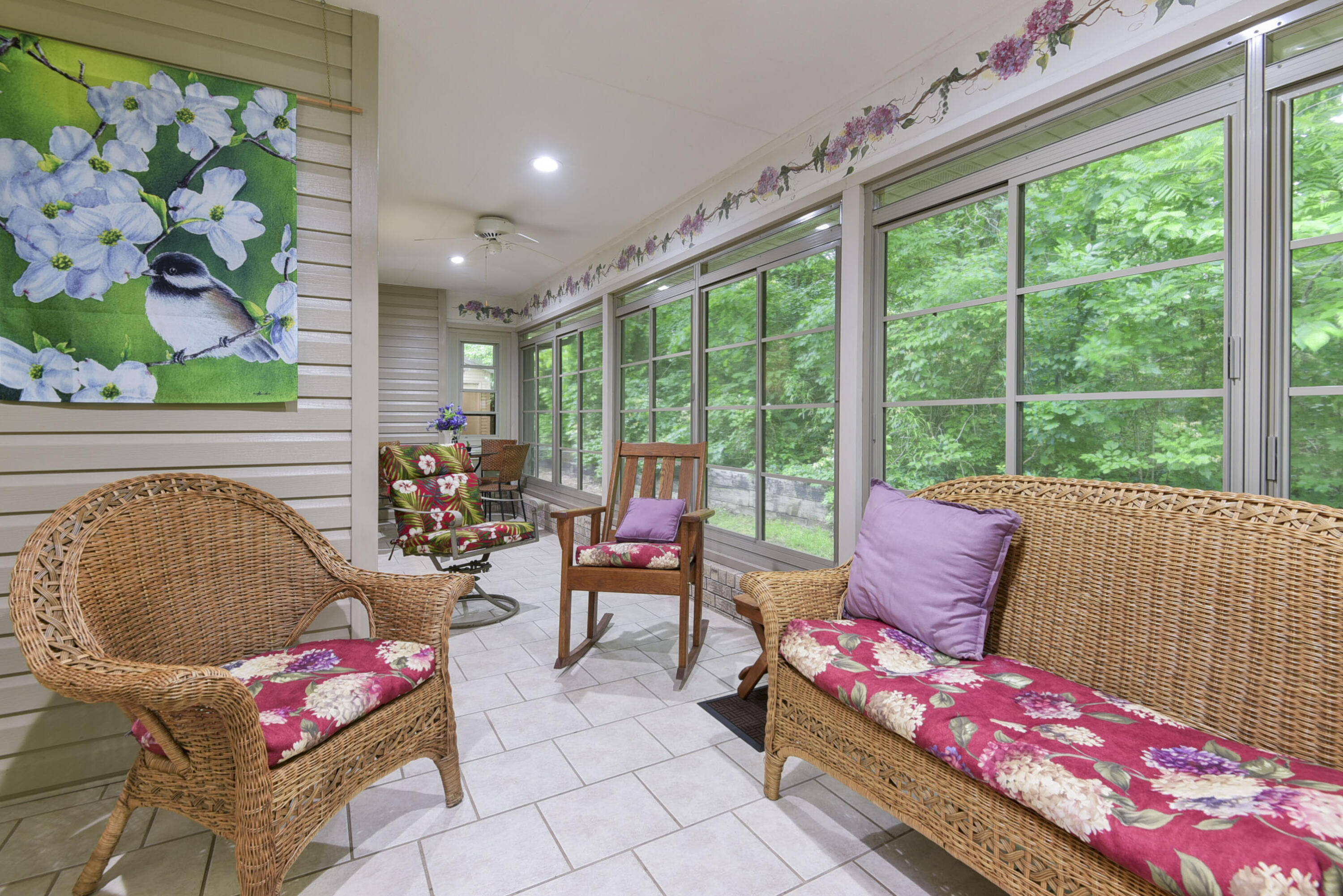 130 Misty Mountain Property Photo 12