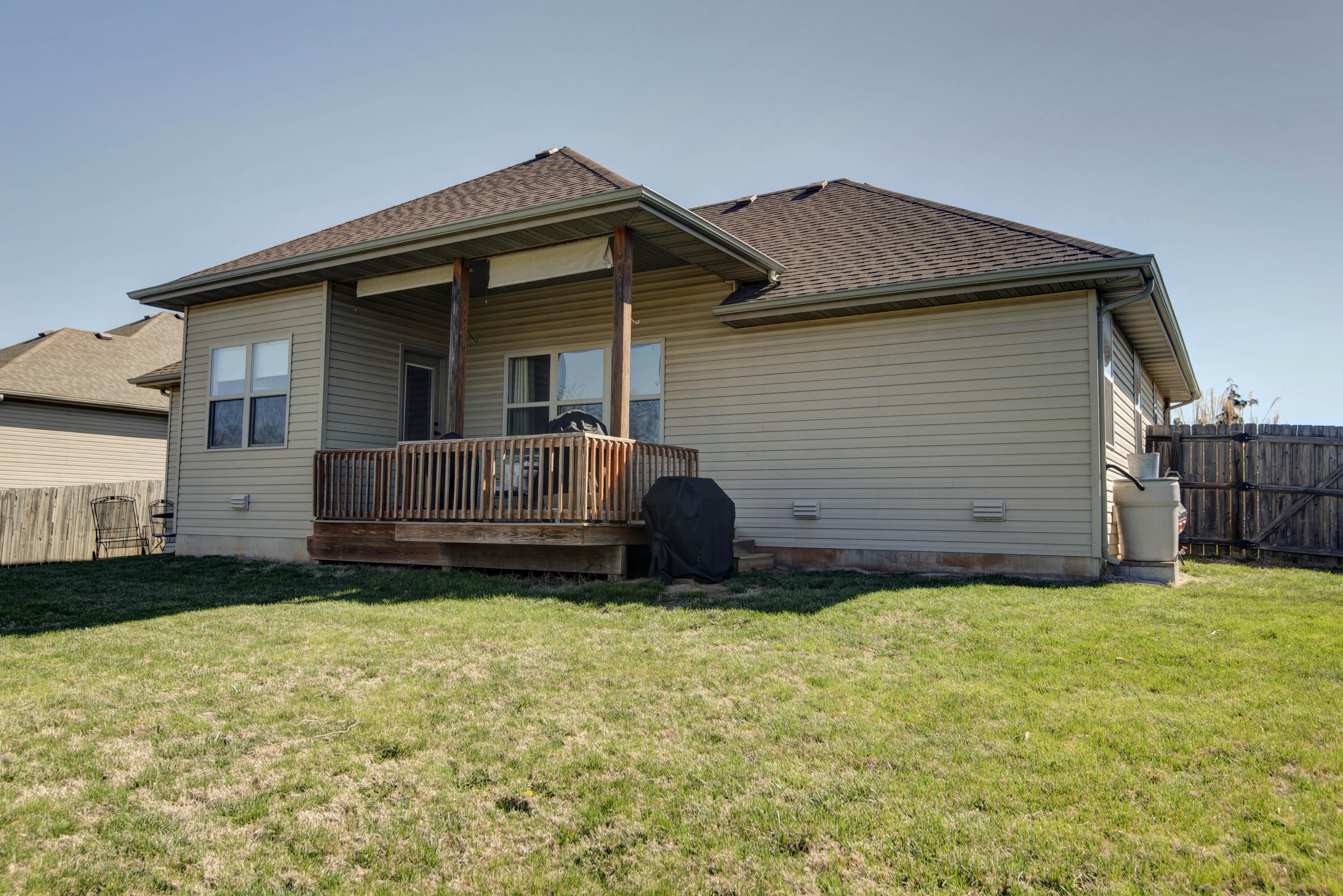3097 North Dickerson Avenue Property Photo 32