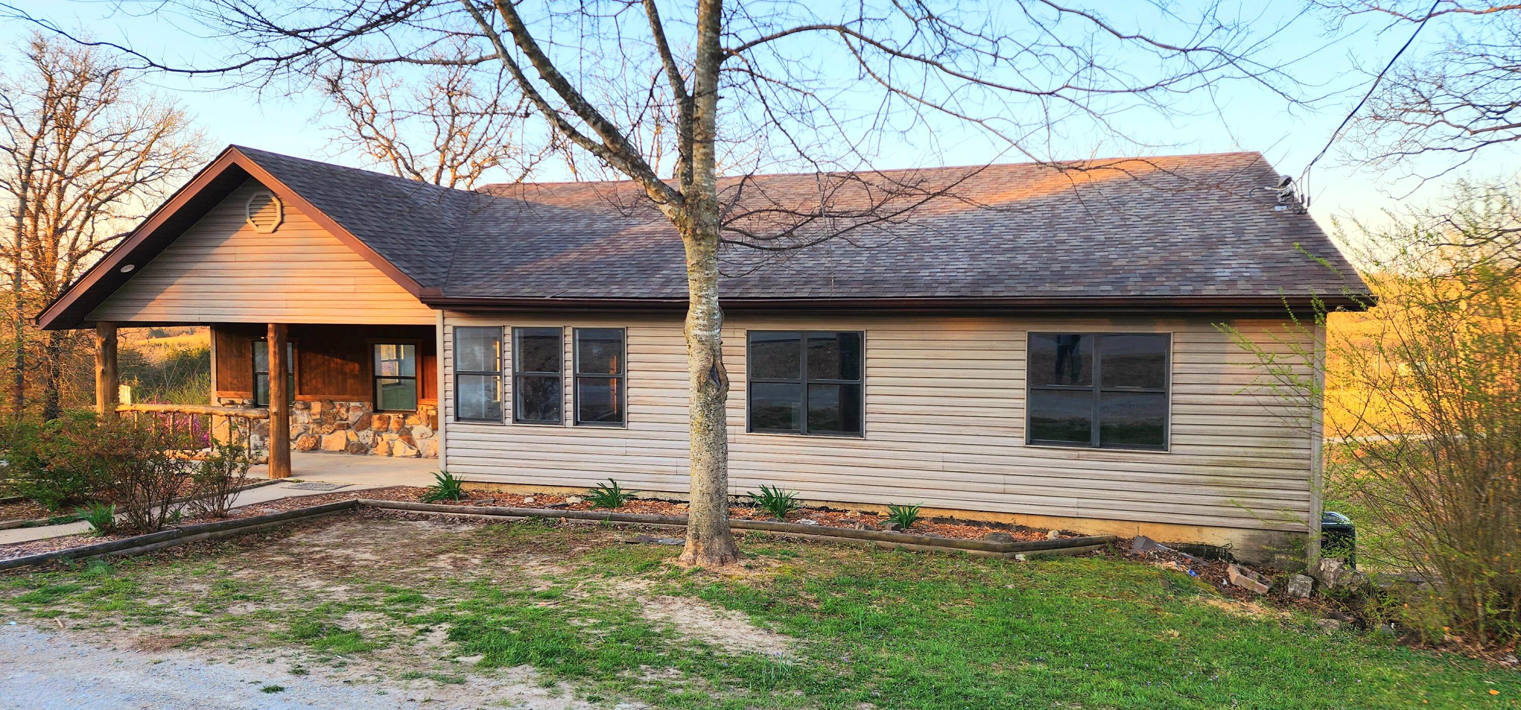 1441 County Road 806 Property Photo 4