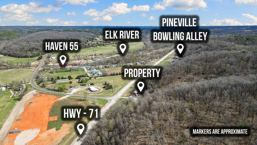 5618 Business Highway 71 Property Photo 3