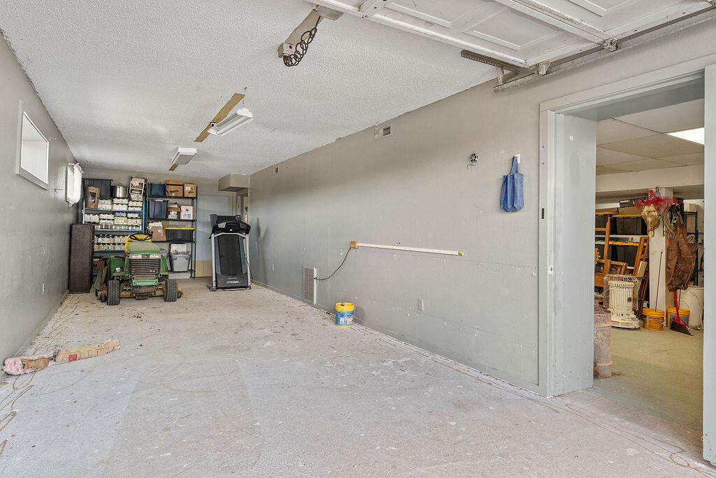 5618 Business Highway 71 Property Photo 45
