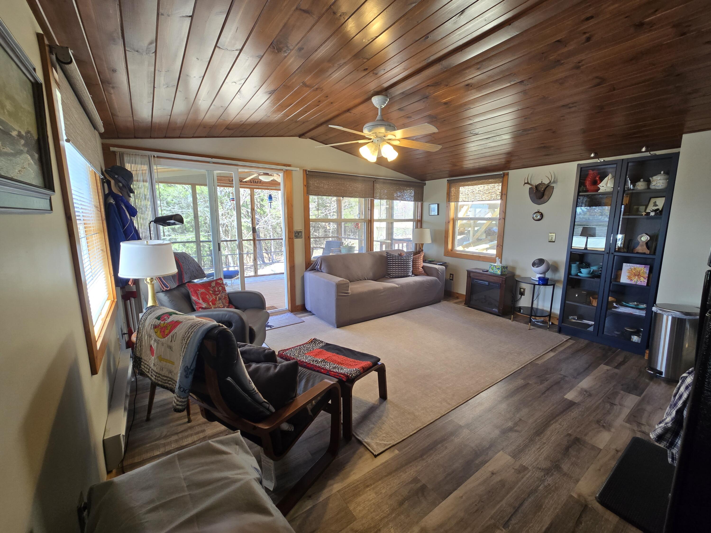 26081 Arrowhead Beach Lane Property Photo 13