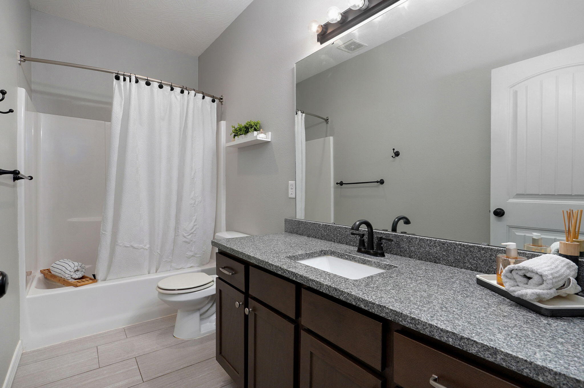738 Rippling Creek Road Property Photo 34