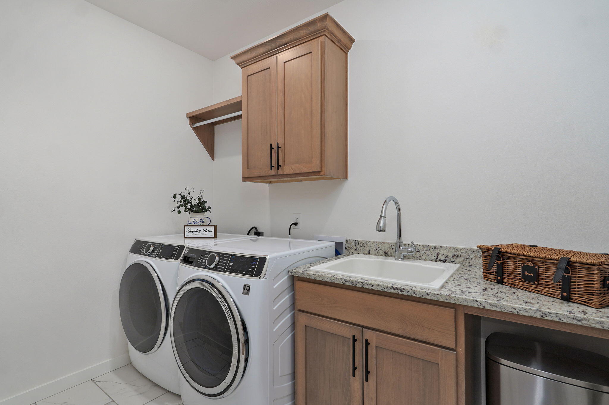 2073 North Affirmed Avenue Property Photo 29