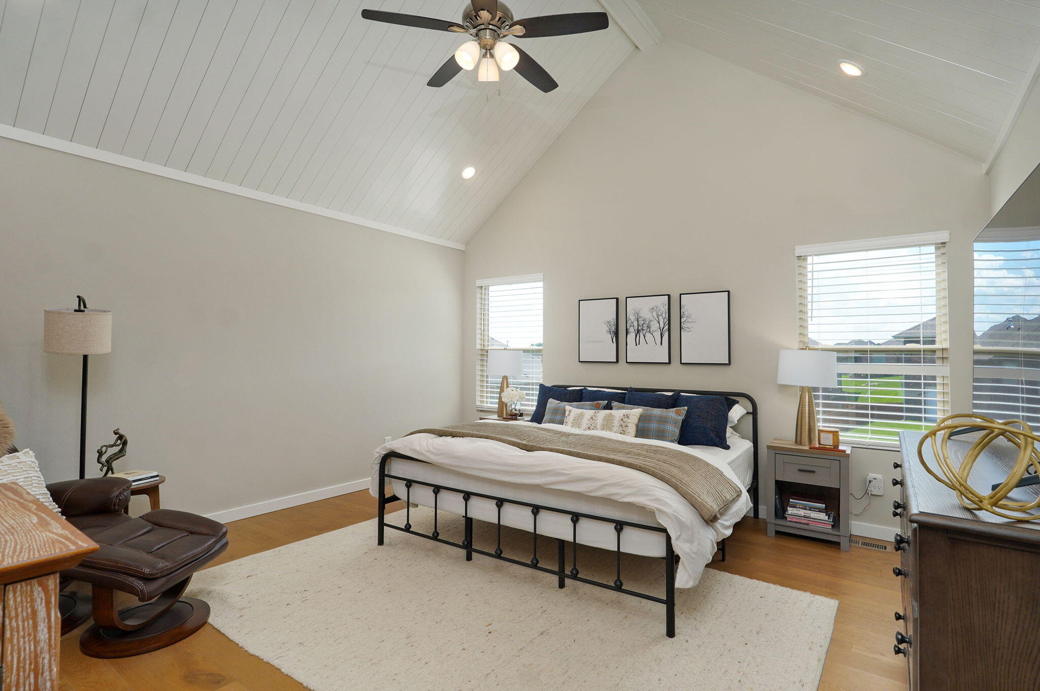 2073 North Affirmed Avenue Property Photo 31