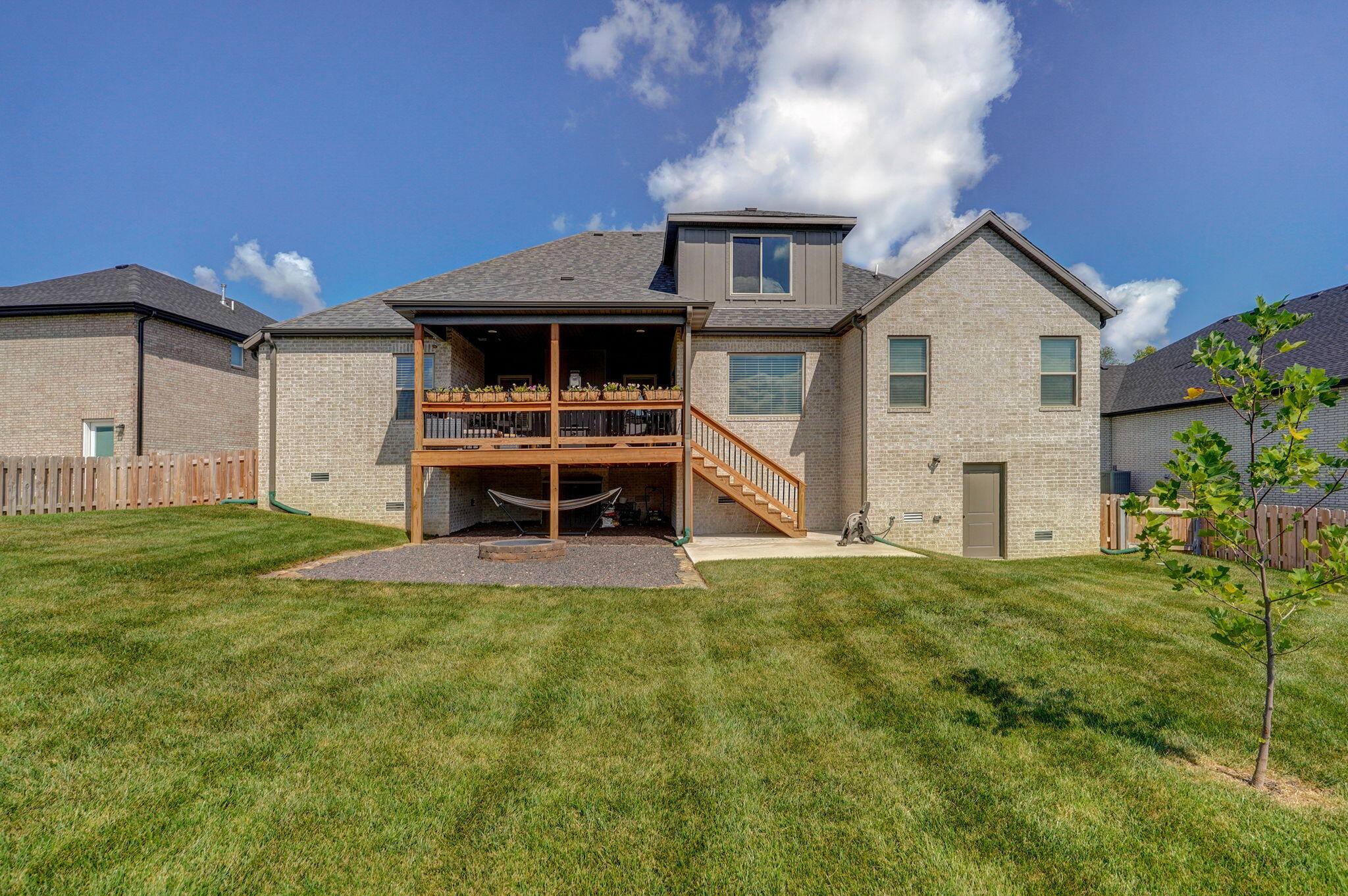 2073 North Affirmed Avenue Property Photo 49