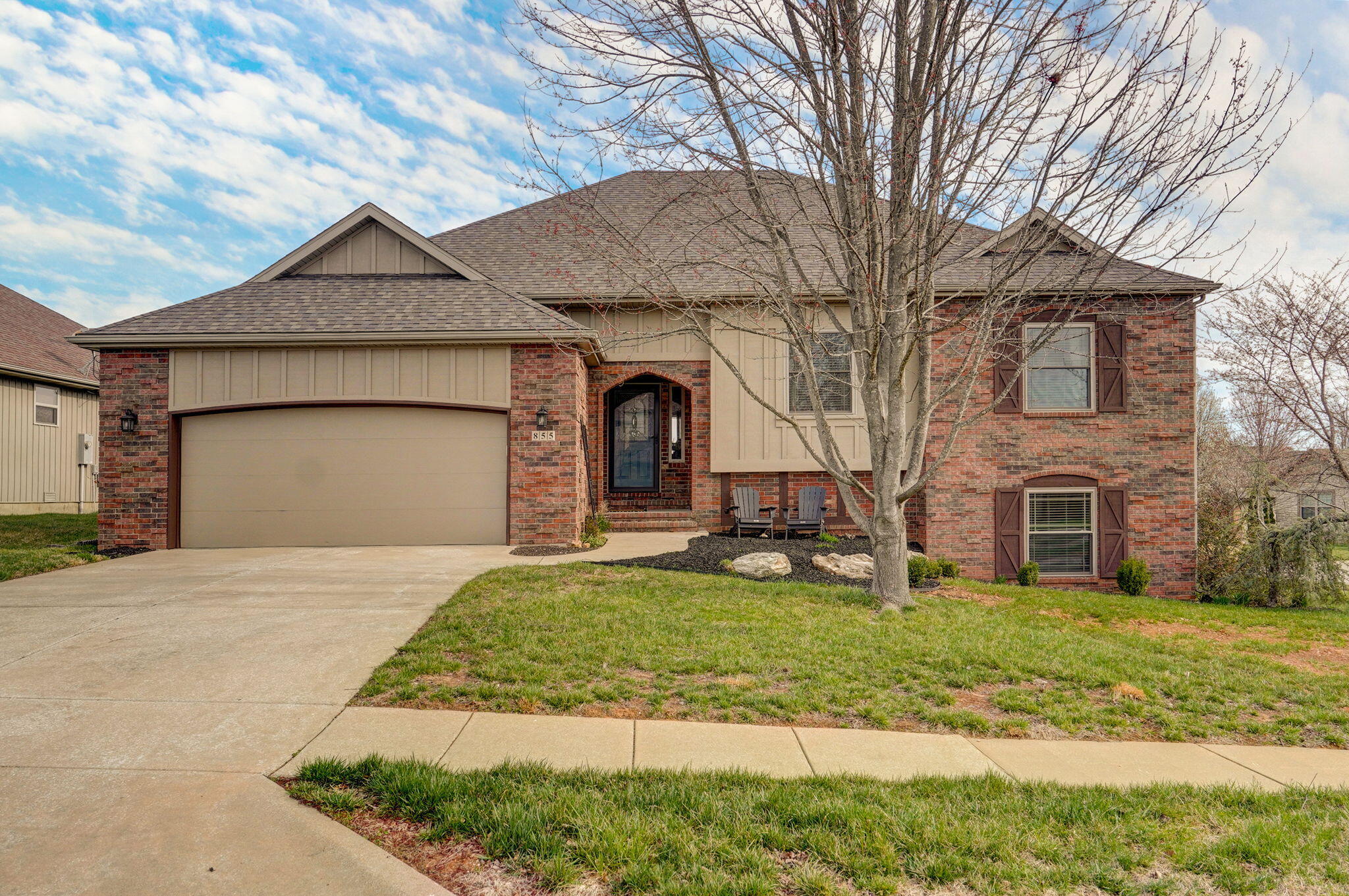 855 East Montarosa Drive Property Photo