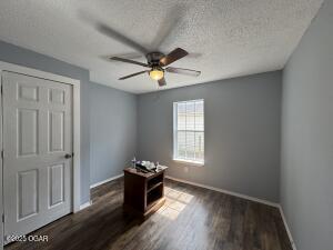 905 South Connor Avenue Property Photo 14