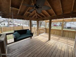 905 South Connor Avenue Property Photo 23
